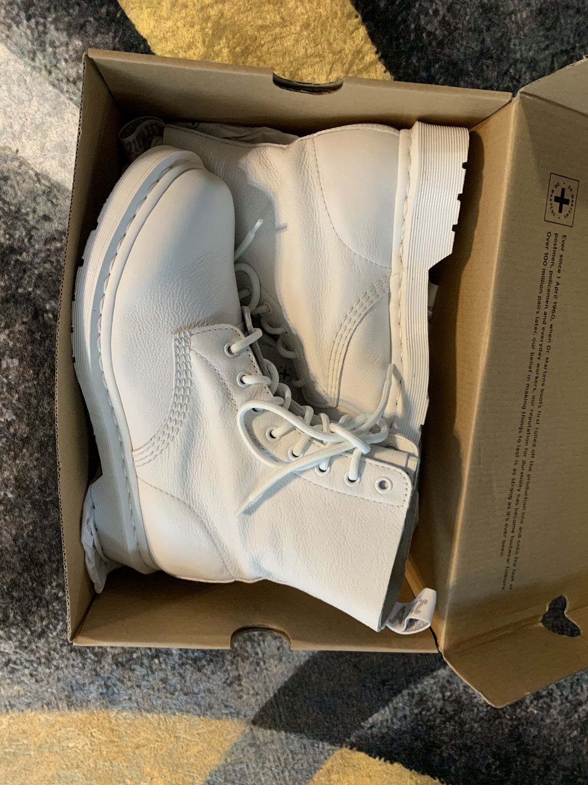 Dr. Martens Dr. Martens Boots 1460 White High Size ONE SIZE - 7 Thumbnail