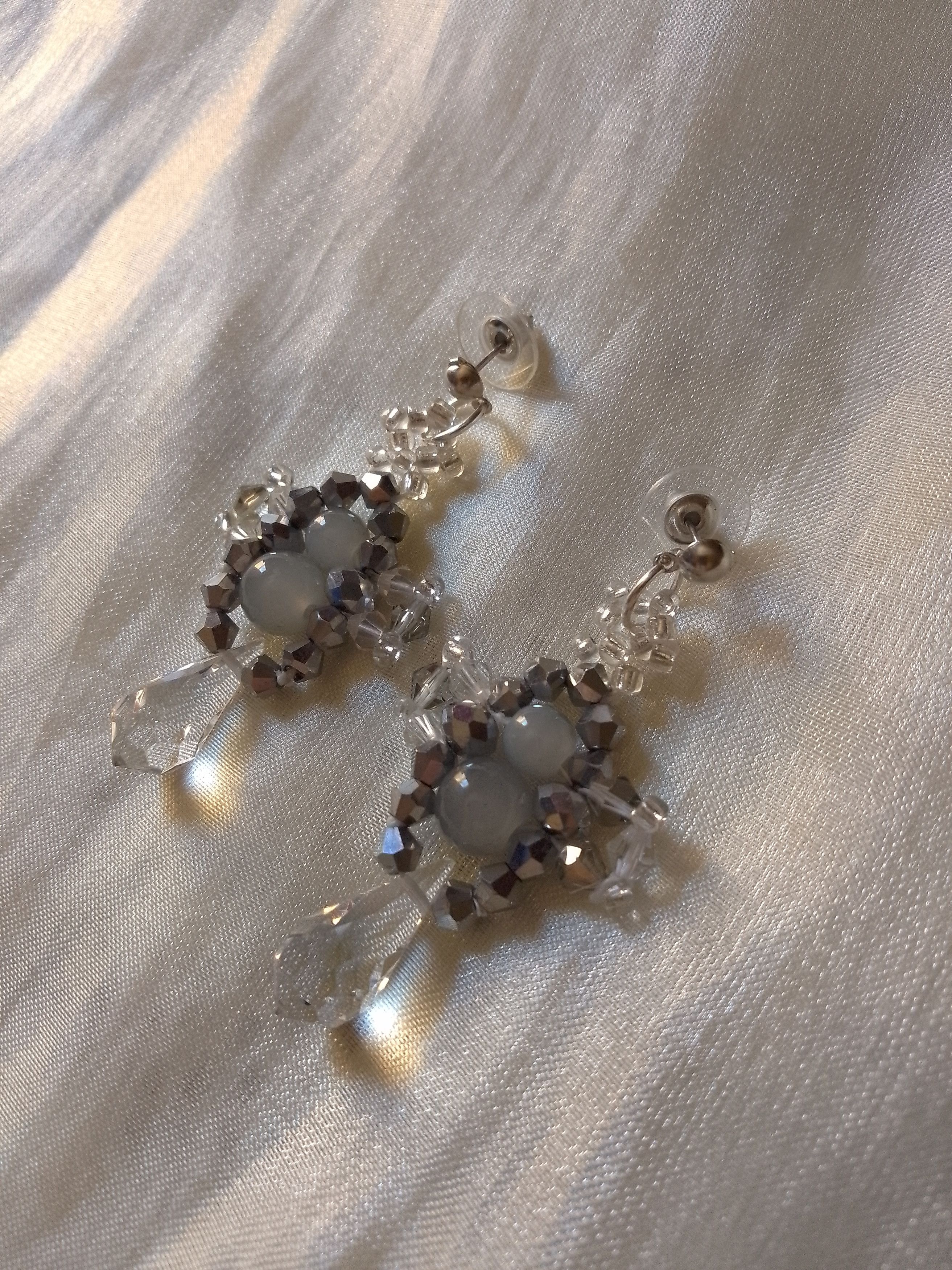 Handmade Earrings Elegant Teardrop Swarovski Crystal Size ONE SIZE - 4 Thumbnail