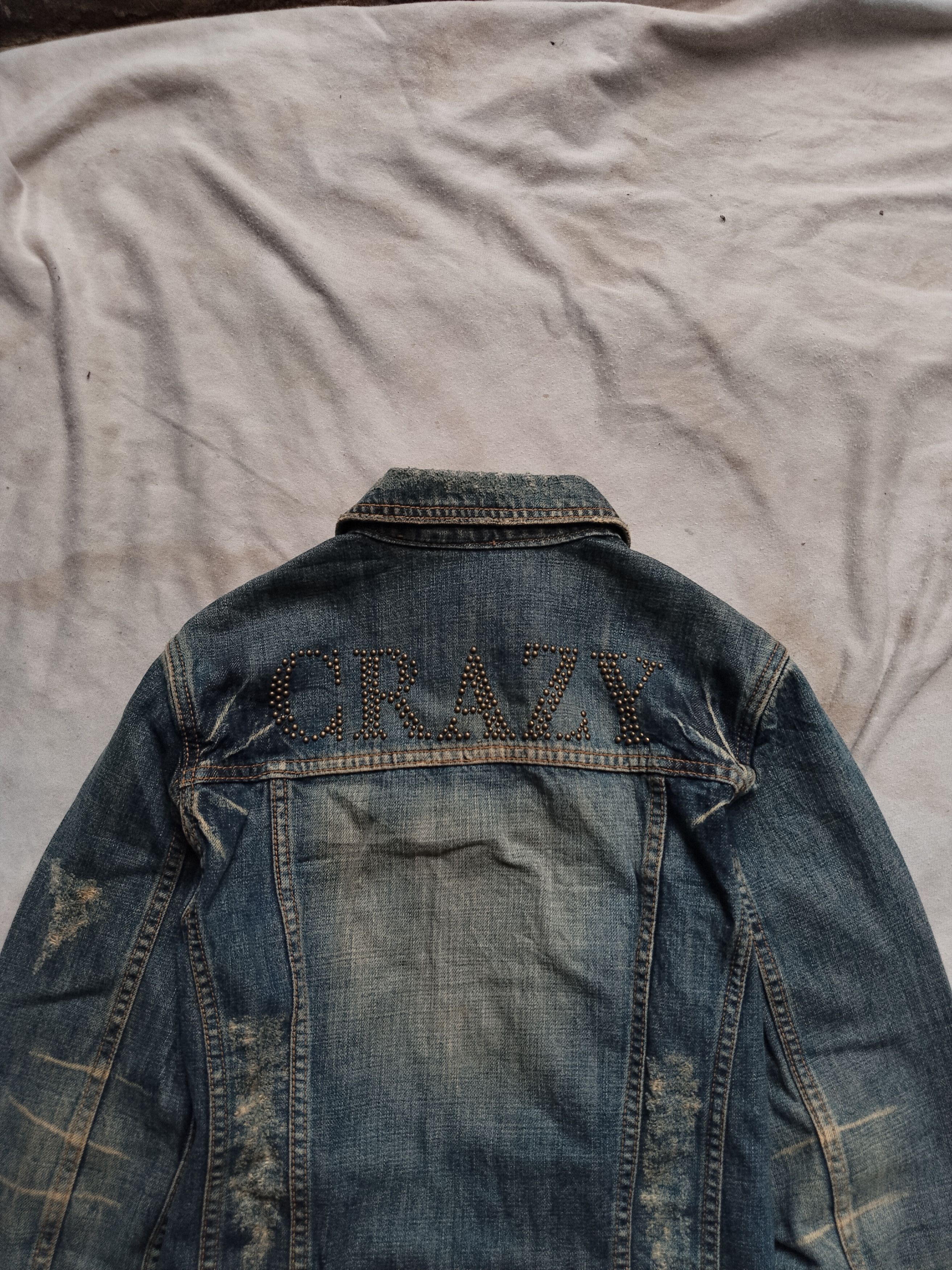 Le Grande Bleu (L.G.B.) Vanquish gambler "Crazy" Studded whisker vkei denim jacket Size US S / EU 44-46 / 1 - 4 Thumbnail