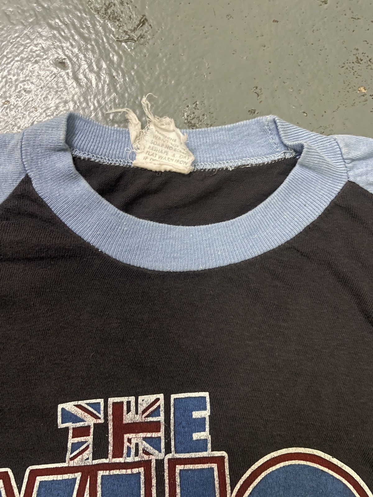 Band Tees × Vintage Vintage 80s Fantasy Label The Who “LIVE IN CONCER” Band Tees Size US S / EU 44-46 / 1 - 3 Thumbnail