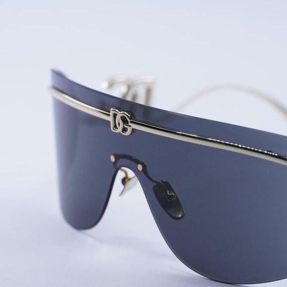Dolce & Gabbana Dolce & Gabbana DG2320 02/87 Sunglasses Shiny Gold Shield Size ONE SIZE - 8 Thumbnail
