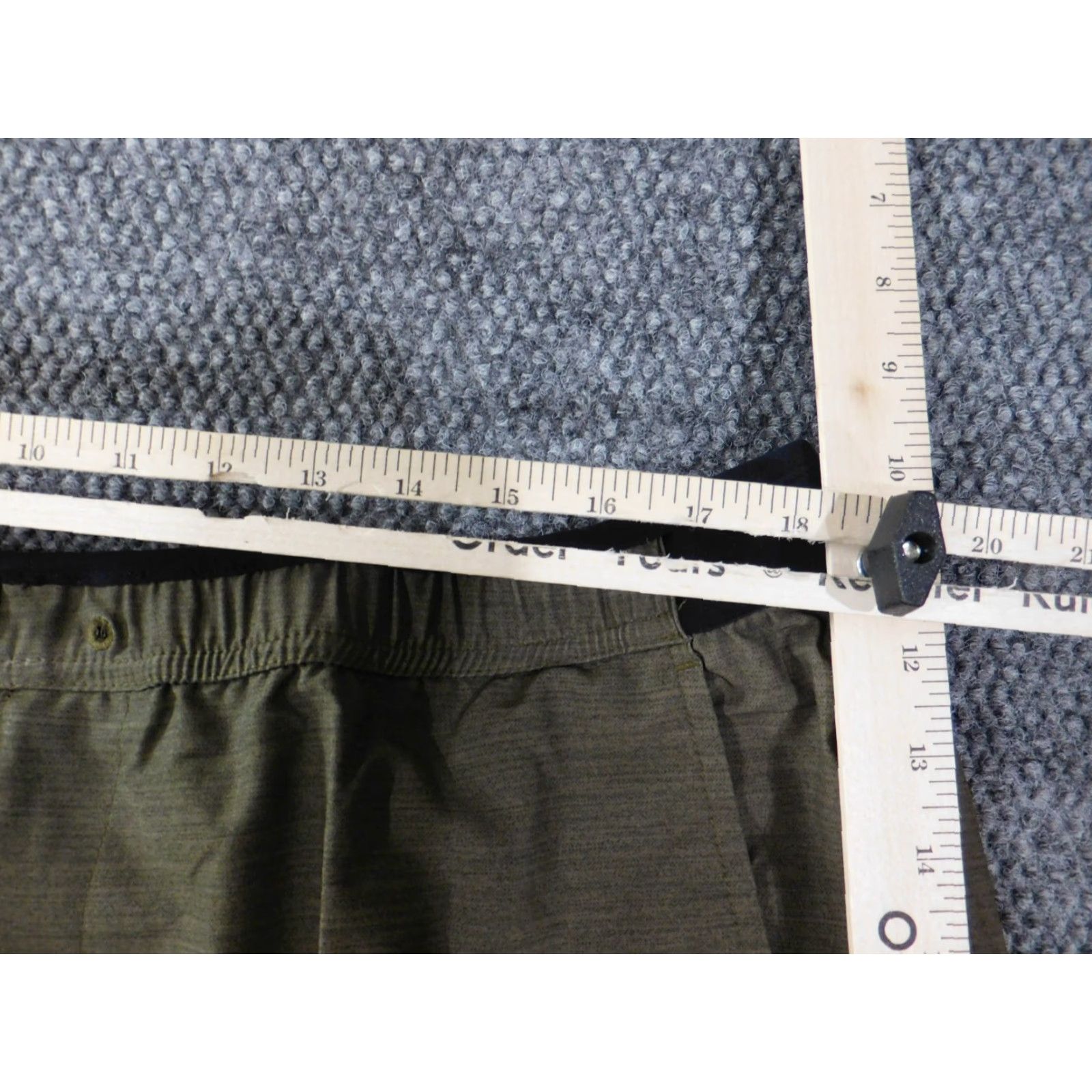 Vintage Columbia Shorts Mens XL Green Cargo Outdoors Utility Shade Hunting Zip Regular Size US 36 / EU 52 - 5 Thumbnail