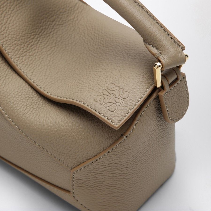 Loewe o1d2blof0824 Size: OS / Puzzle Bag in Light Khaki Size ONE SIZE - 5 Thumbnail