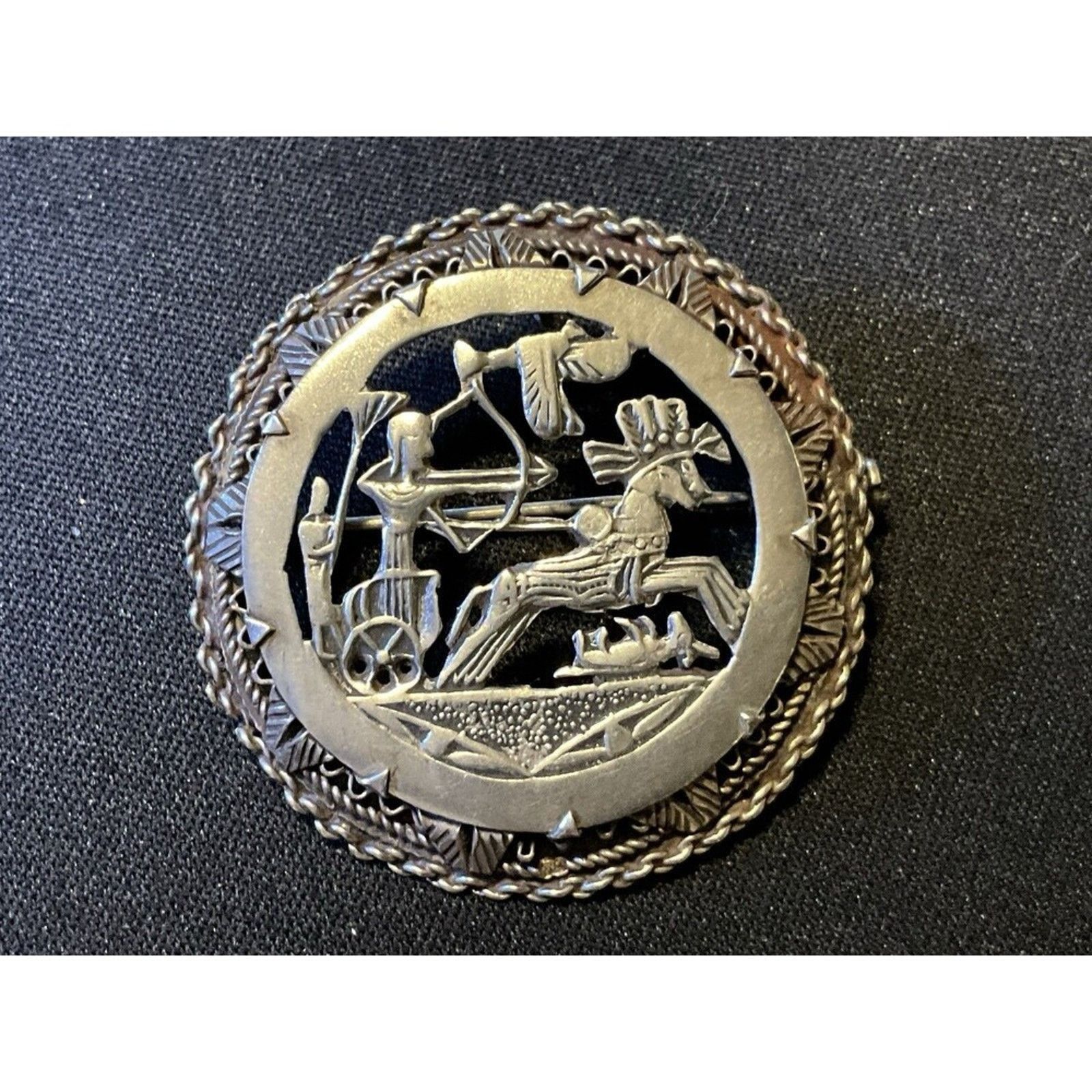 Other Sterling Vintage Egyptian Revival Brooch Tube Closure Size ONE SIZE - 2 Thumbnail