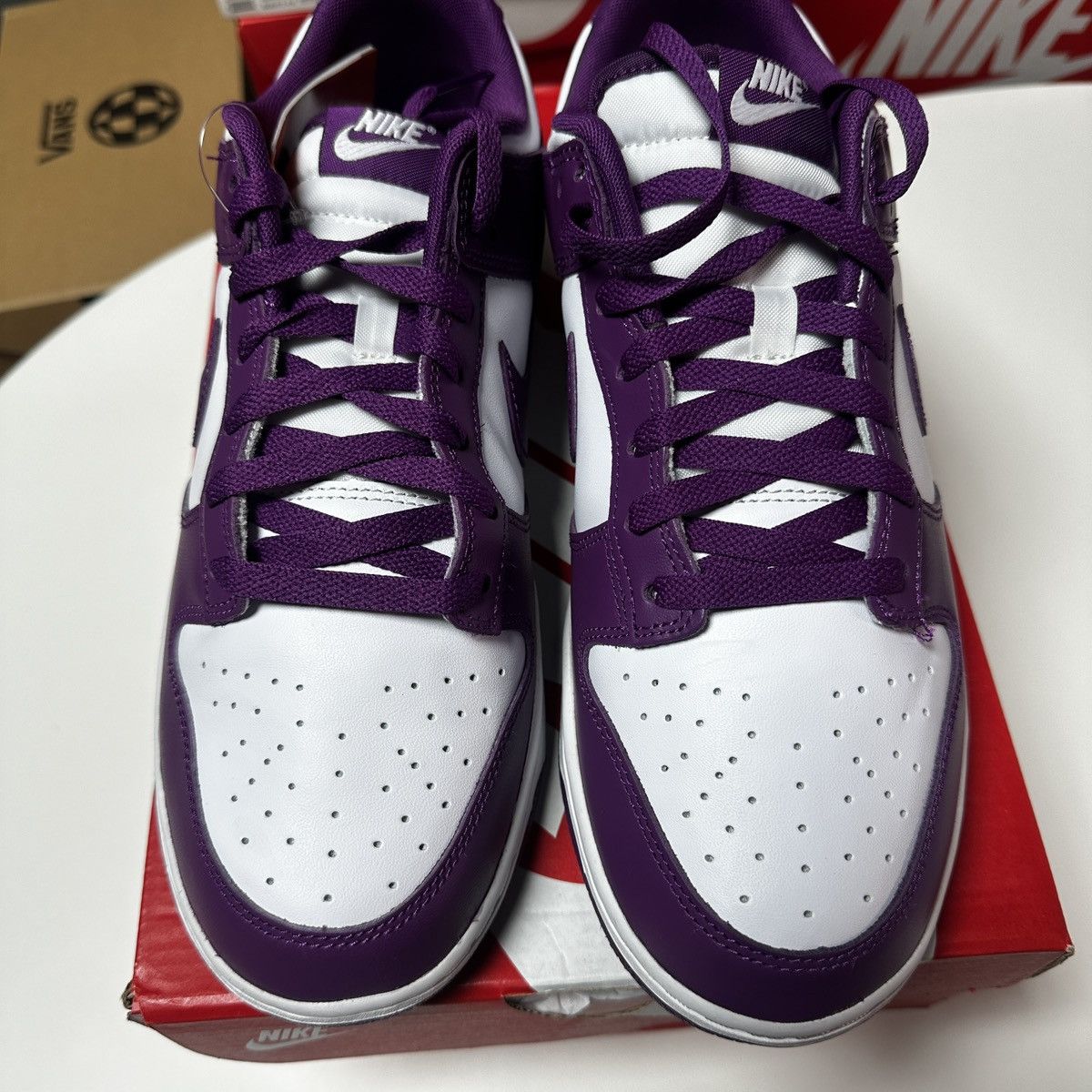 Nike **NEW** Size 10.5 US Men Nike DUNK LOW RETRO VIOTECH WHITE Size US 10.5 / EU 43-44 - 5 Thumbnail