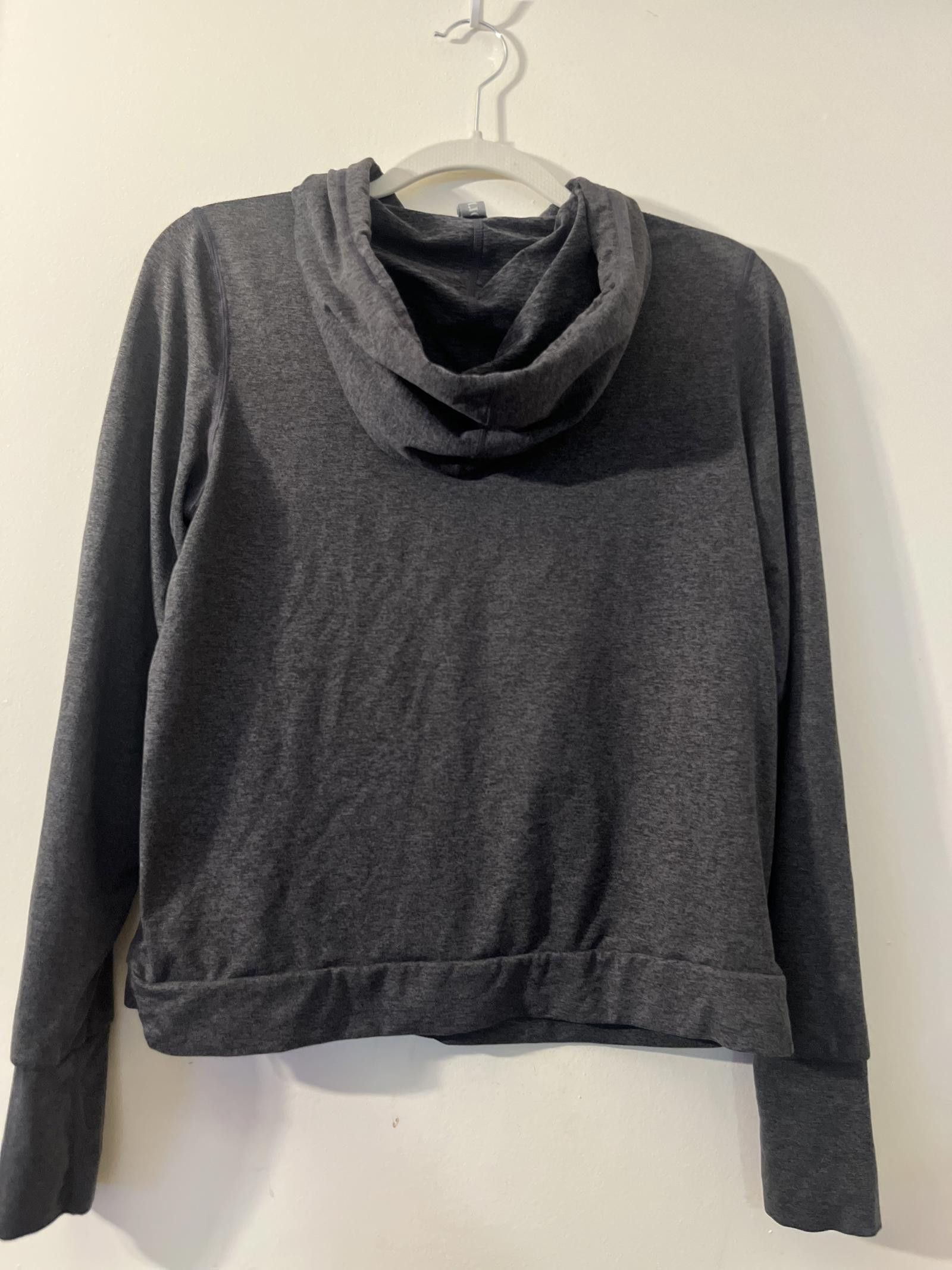 Vuori Vuori Women's X-Small Gray Hoodie - Lightweight & Stylish Size XS / US 0-2 / IT 36-38 - 2 Thumbnail