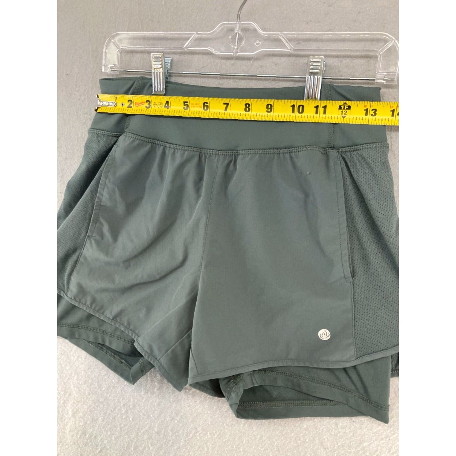 Vintage Apana Athletic Shorts Women Small Gray Comfort Lined Polyester Blend Gym & Training Athletic Size 28" / US 6 / IT 42 - 2 Thumbnail