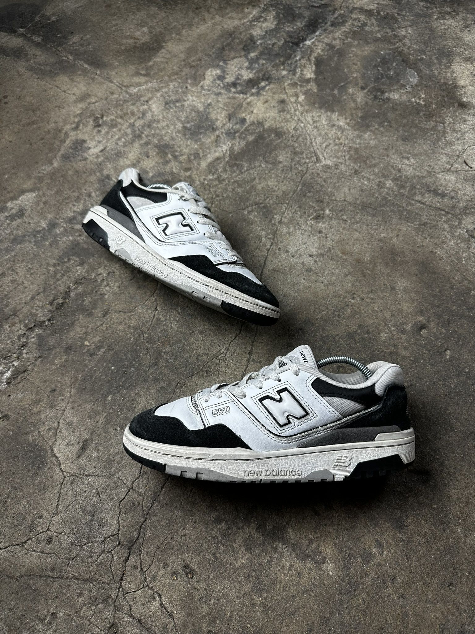 New Balance New Balance 550 Leather Sneakers Hype Size US 6.5 / EU 39-40 - 1 Thumbnail