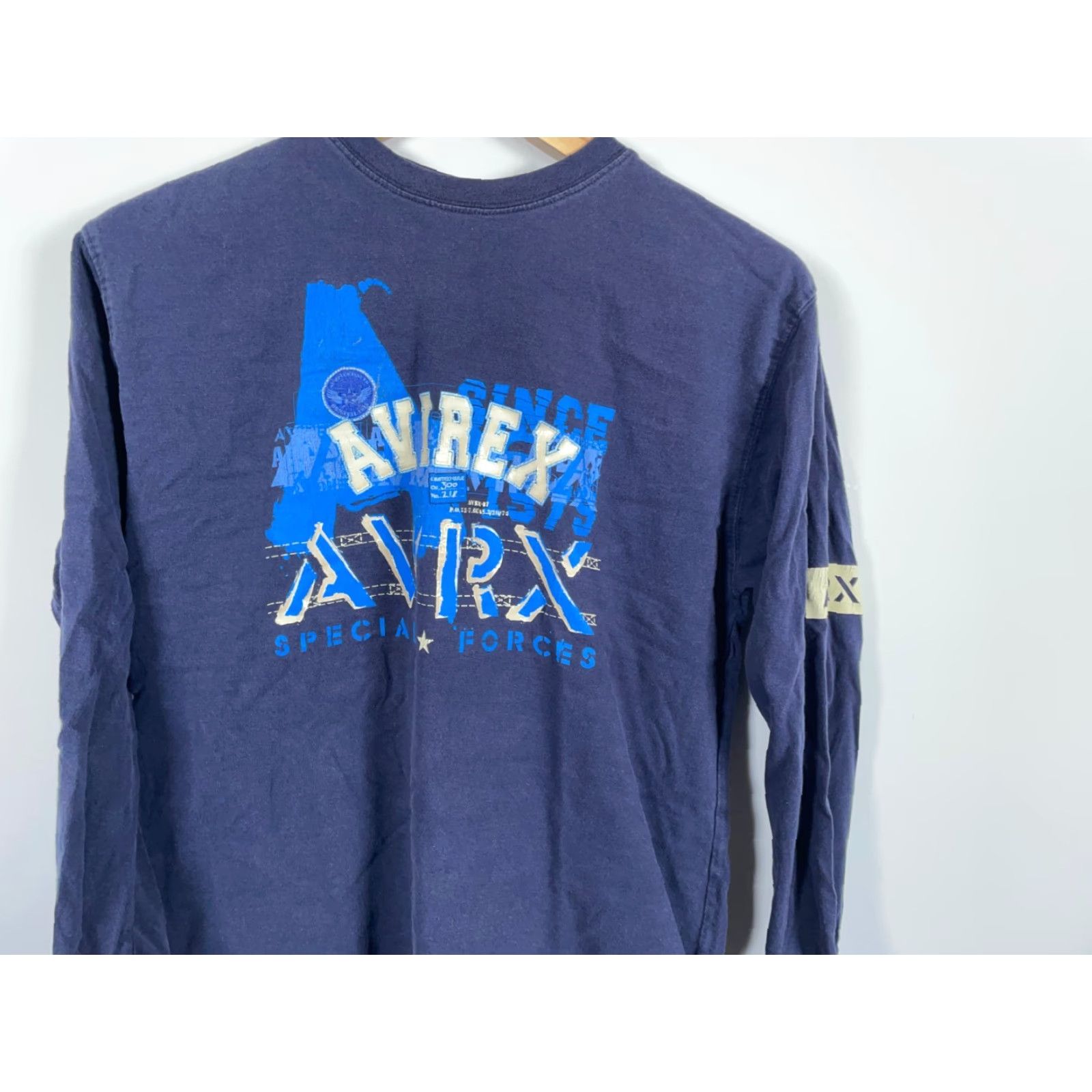 Avirex VINTAGE Avirex T-Shirt Mens Small Dark Blue Long Sleeve Graphic Print Retro VTG Streetwear Crew Neck Size US S / EU 44-46 / 1 - 4 Thumbnail