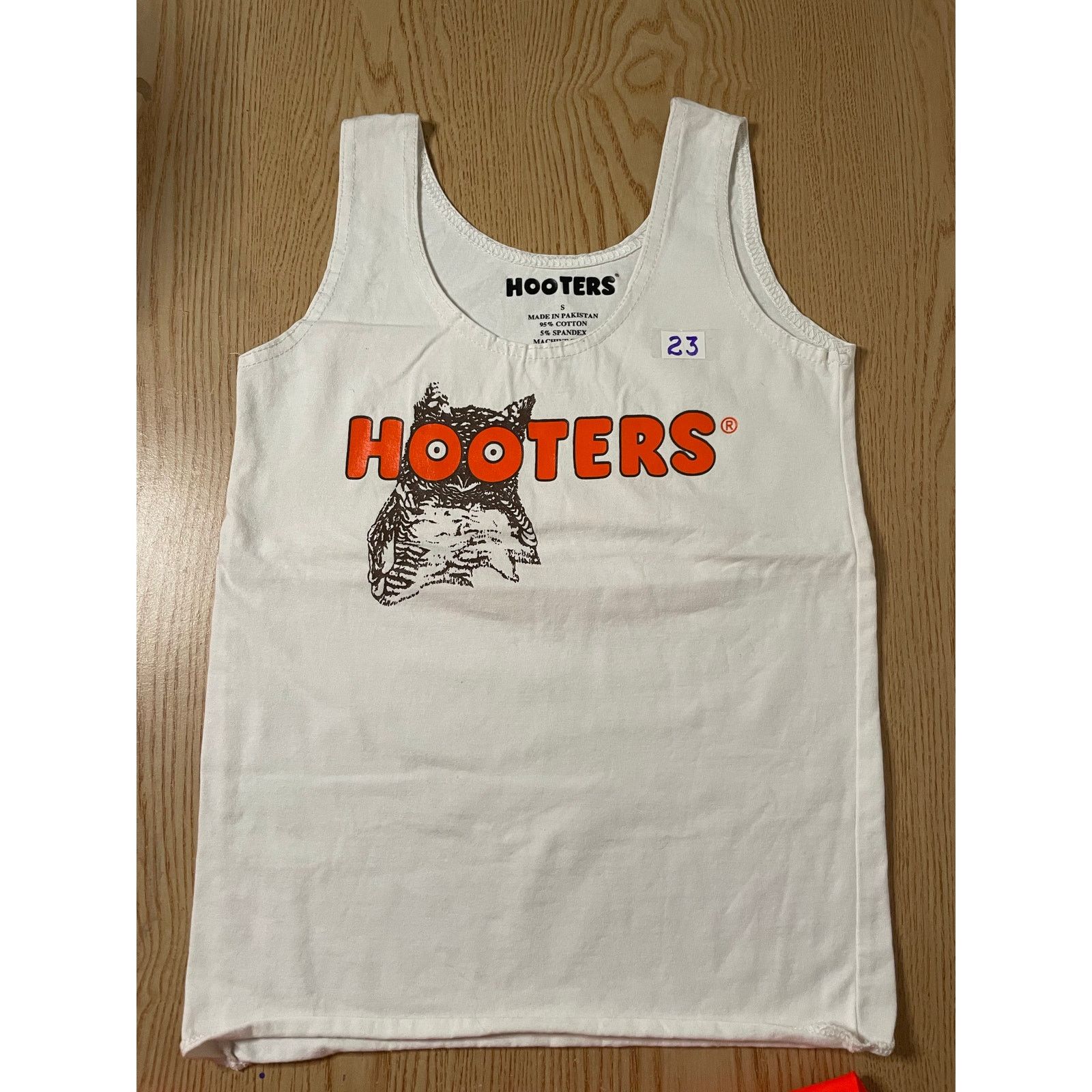 Other B19-23 Womens Hooters Vintage Uniform Tank New Shorts Small Size S / US 4 / IT 40 - 2 Thumbnail