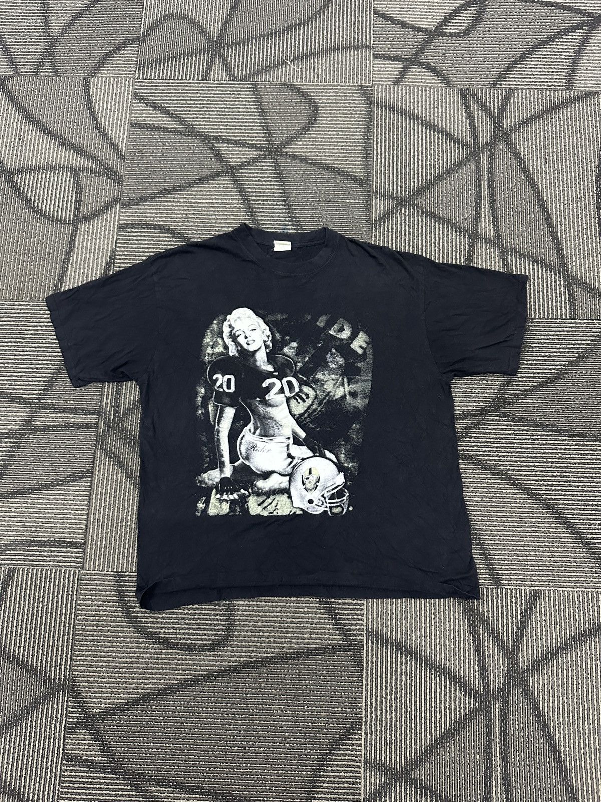 Japanese Brand Rare🔥 Marilyn Monroe Riders Tshirt Size US XL / EU 56 / 4 - 1 Thumbnail