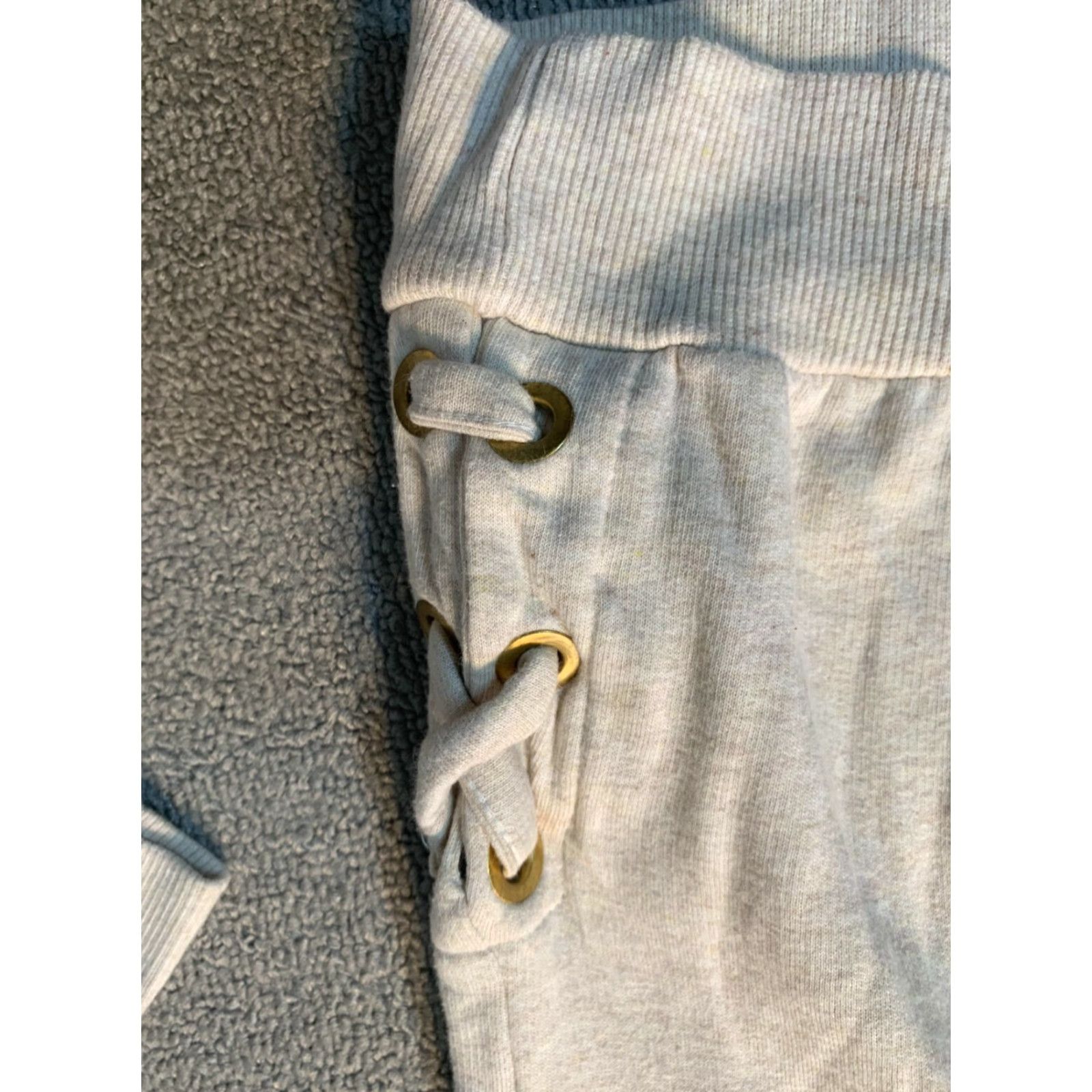 DKNY DKNY Sweater Womens XL Pullover Casual Long Sleeve Beige Solid Fall Classic Beig e XL Womens Regular Pattern DKNY Shirt? Size XL / US 12-14 / IT 48-50 - 6 Thumbnail