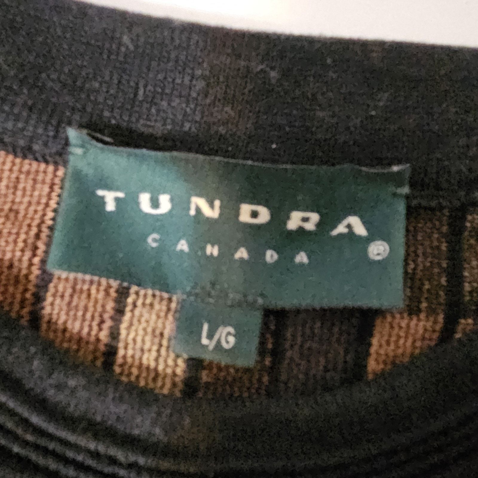 Tundra VTG Tundra Canada Sweater Crewneck Coogi Style Men's L Cosby Size US L / EU 52-54 / 3 - 4 Thumbnail