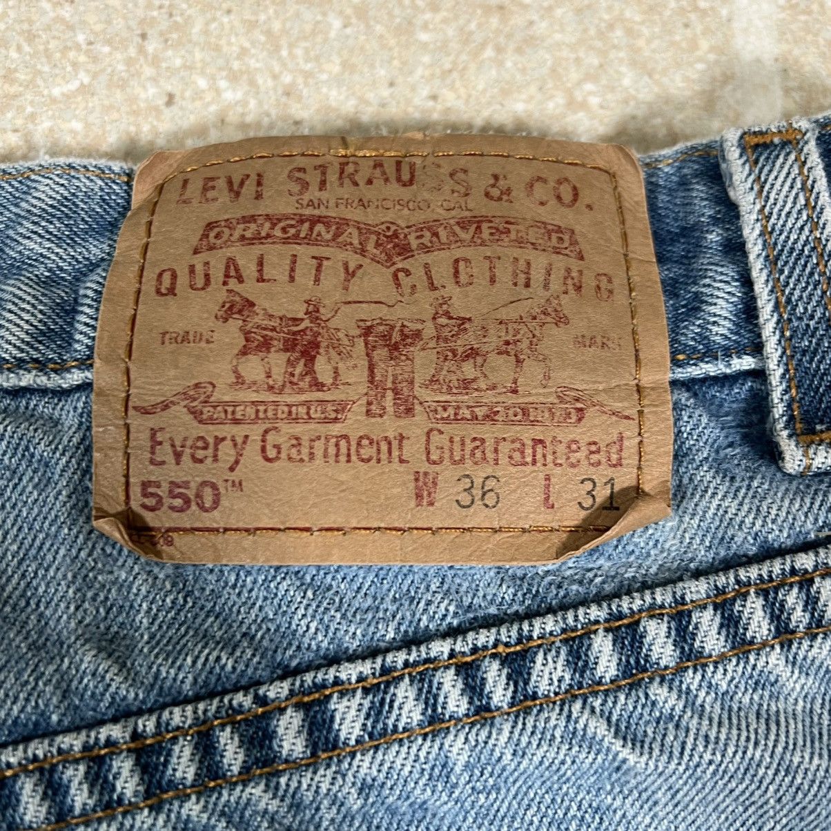 Levi's Vintage Levi’s 550 Jeans 32x30 Blue Denim Made in Mexico Size US 32 / EU 48 - 3 Thumbnail