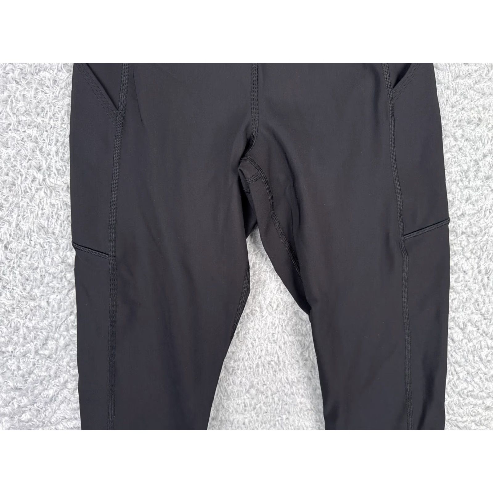 Lululemon Lululemon Women's Cropped Pants 8 Black High Rise Paddle Board Yoga Athleisure Size 30" / US 8 / IT 44 - 5 Thumbnail