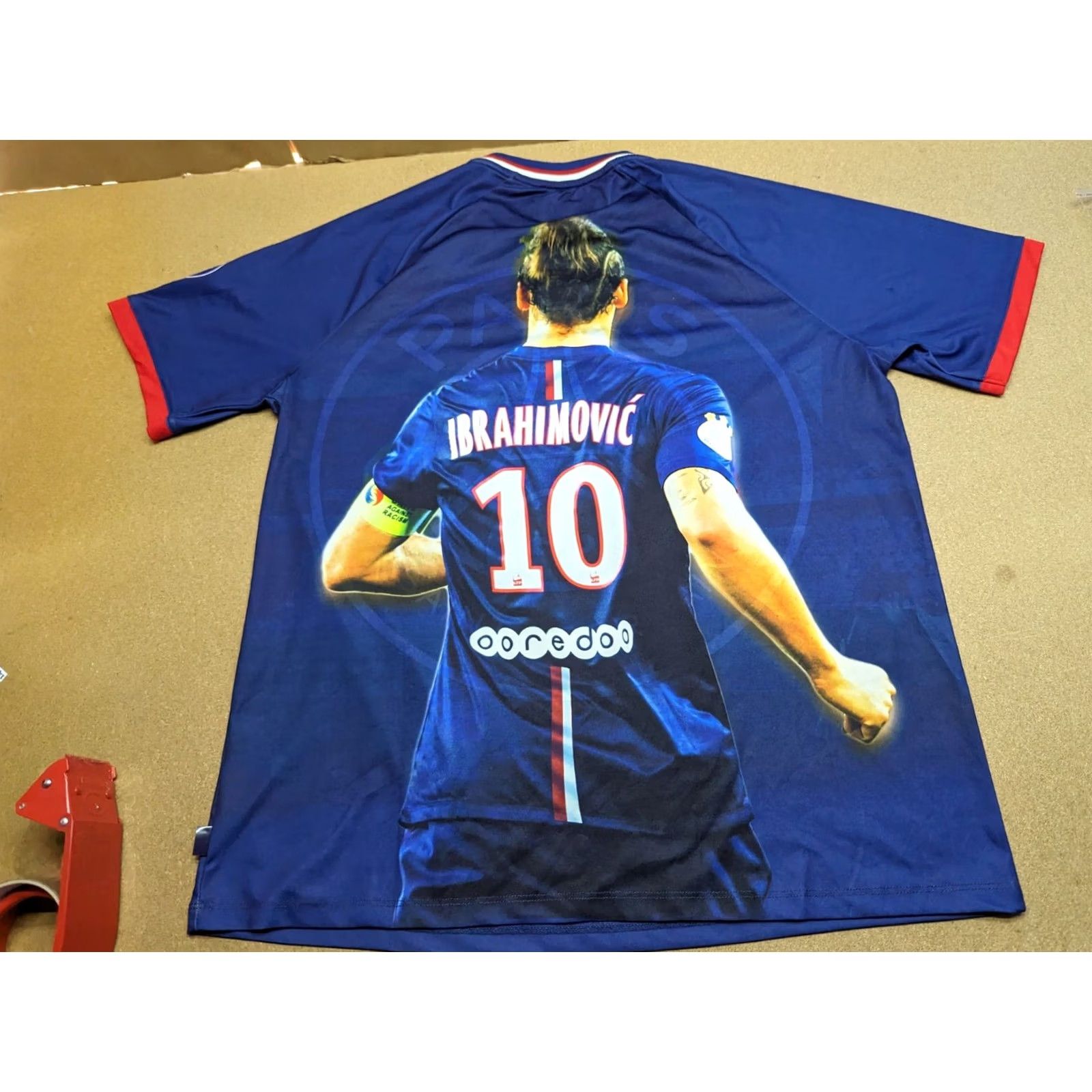 Vintage PARIS SAINT GERMAIN ZLATAN IBRAHIMOVIC official collection Jersey XL Weeplay PSG Size US XL / EU 56 / 4 - 2 Thumbnail