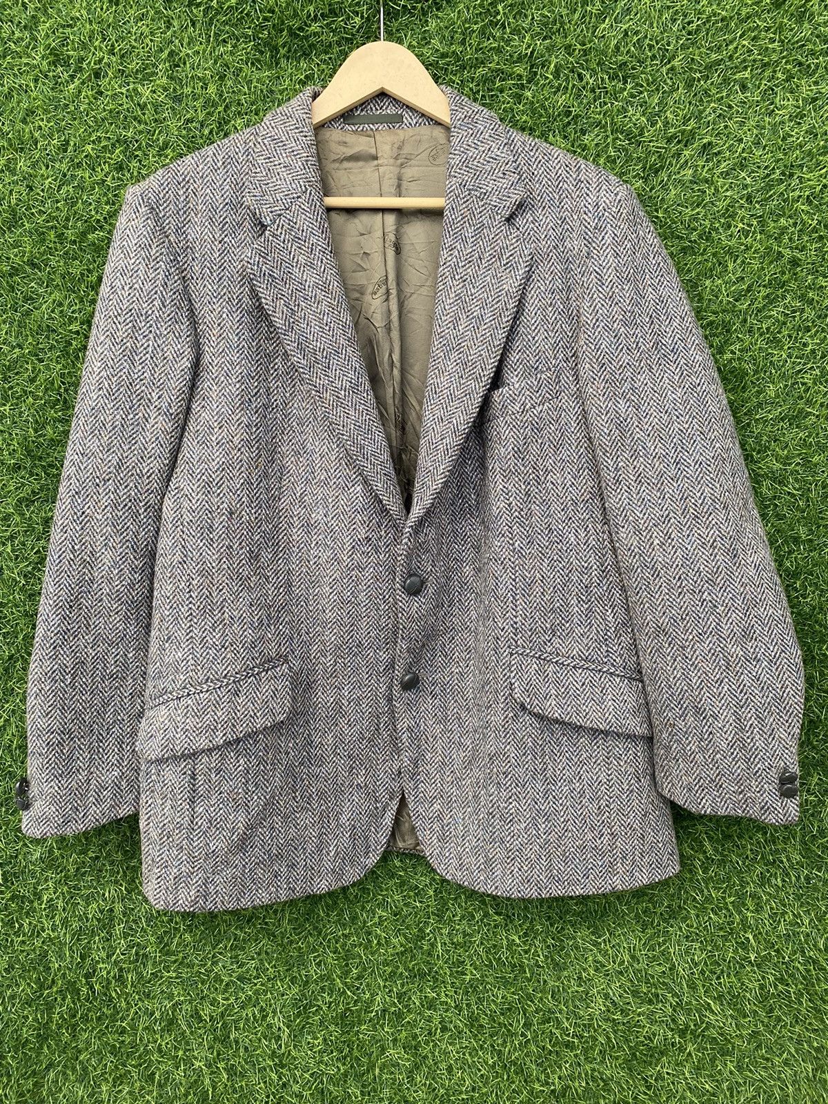 Harris Tweed Vintage Harris Tweed style herringbone wool blazer Size 40S - 1 Thumbnail