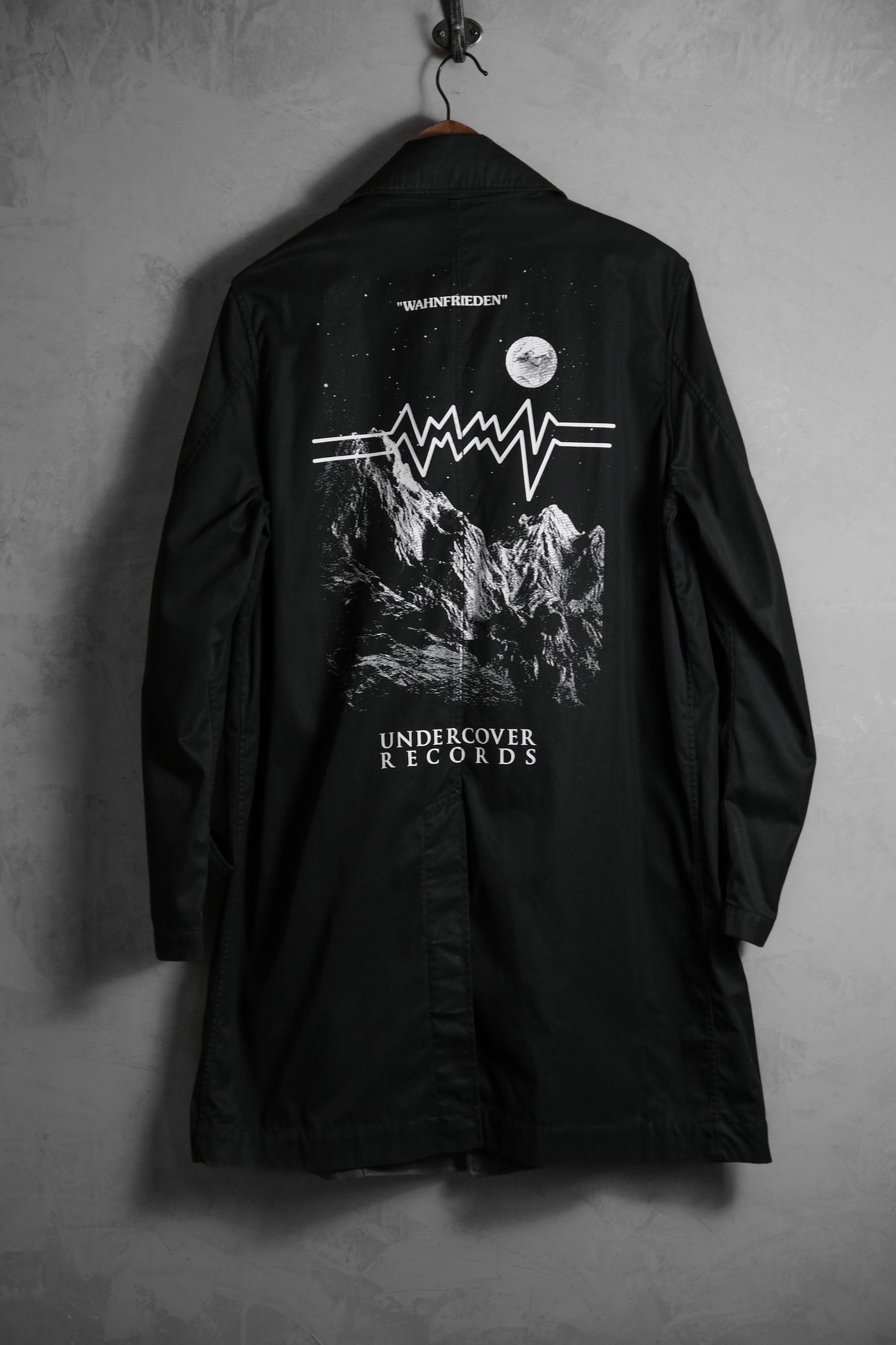 Undercover UNDERCOVER 16S/S “WAHNFRIEDEN” Coat Size US L / EU 52-54 / 3 - 5 Thumbnail