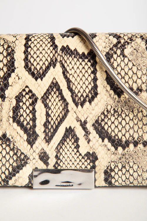 Jil Sander o1loc1c0426 Size:OS/Snake-Effect Shoulder Bag in Beige/Black Size ONE SIZE - 5 Thumbnail