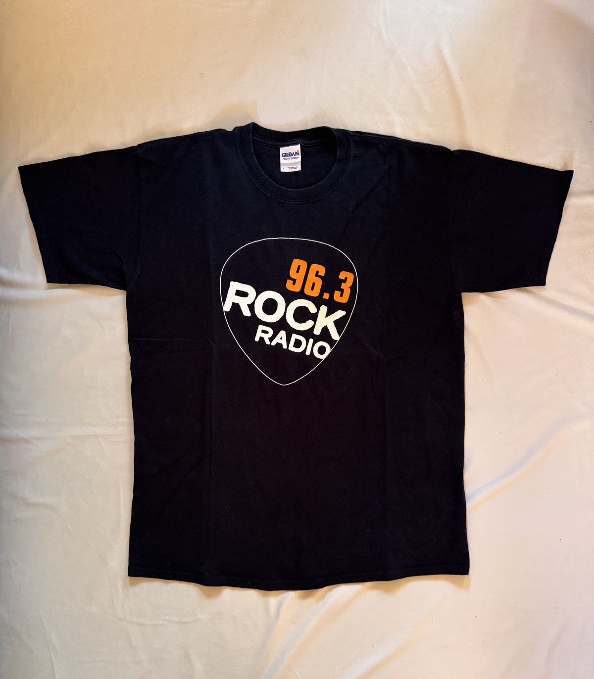 Band Tees × Vintage Black Vintage T-shirt Rock Radio 96.3 Size US L / EU 52-54 / 3 - 1 Thumbnail