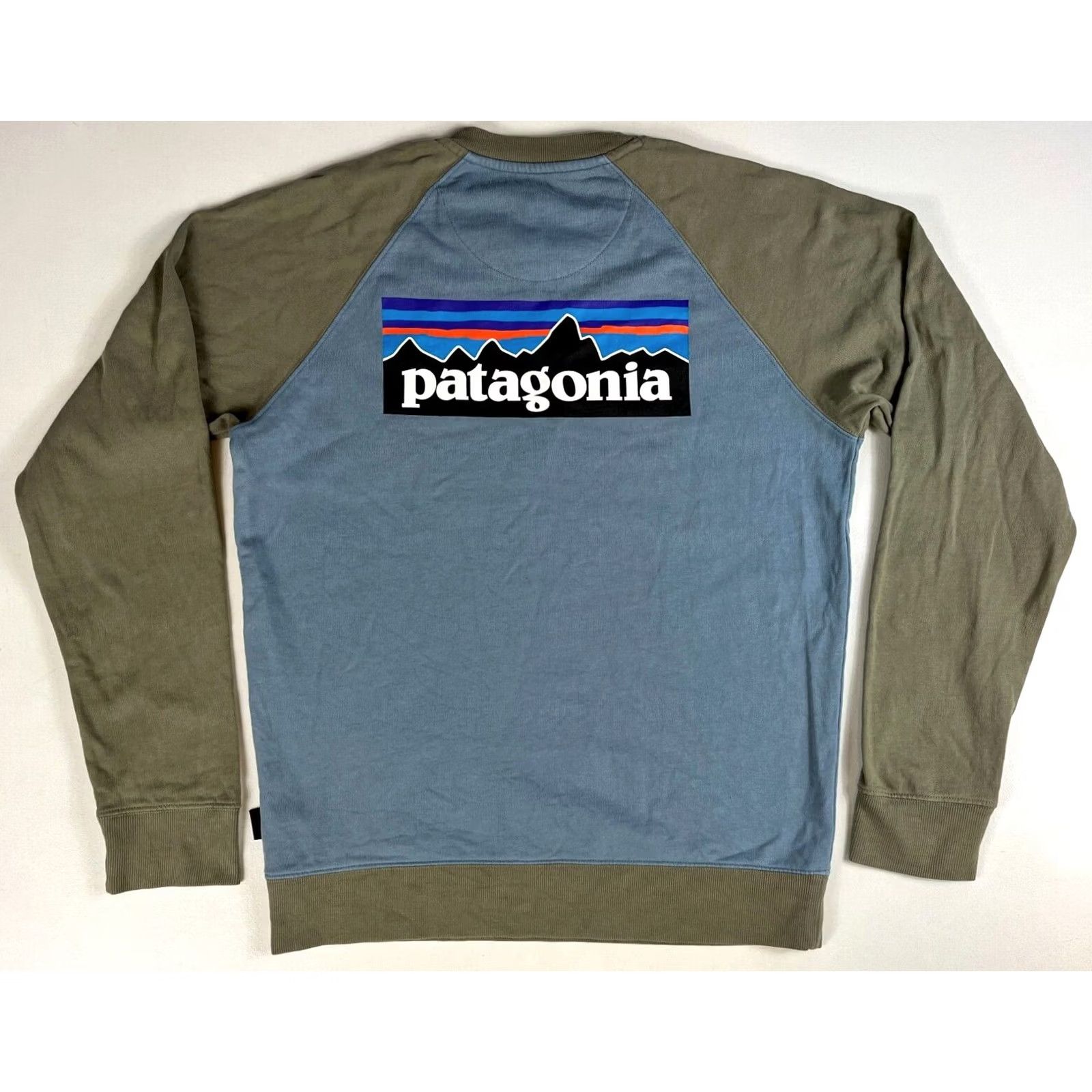 Patagonia Patagonia Men's P-6 Logo Organic Crew Sweatshirt Double-Sided Sz S Size US S / EU 44-46 / 1 - 3 Thumbnail