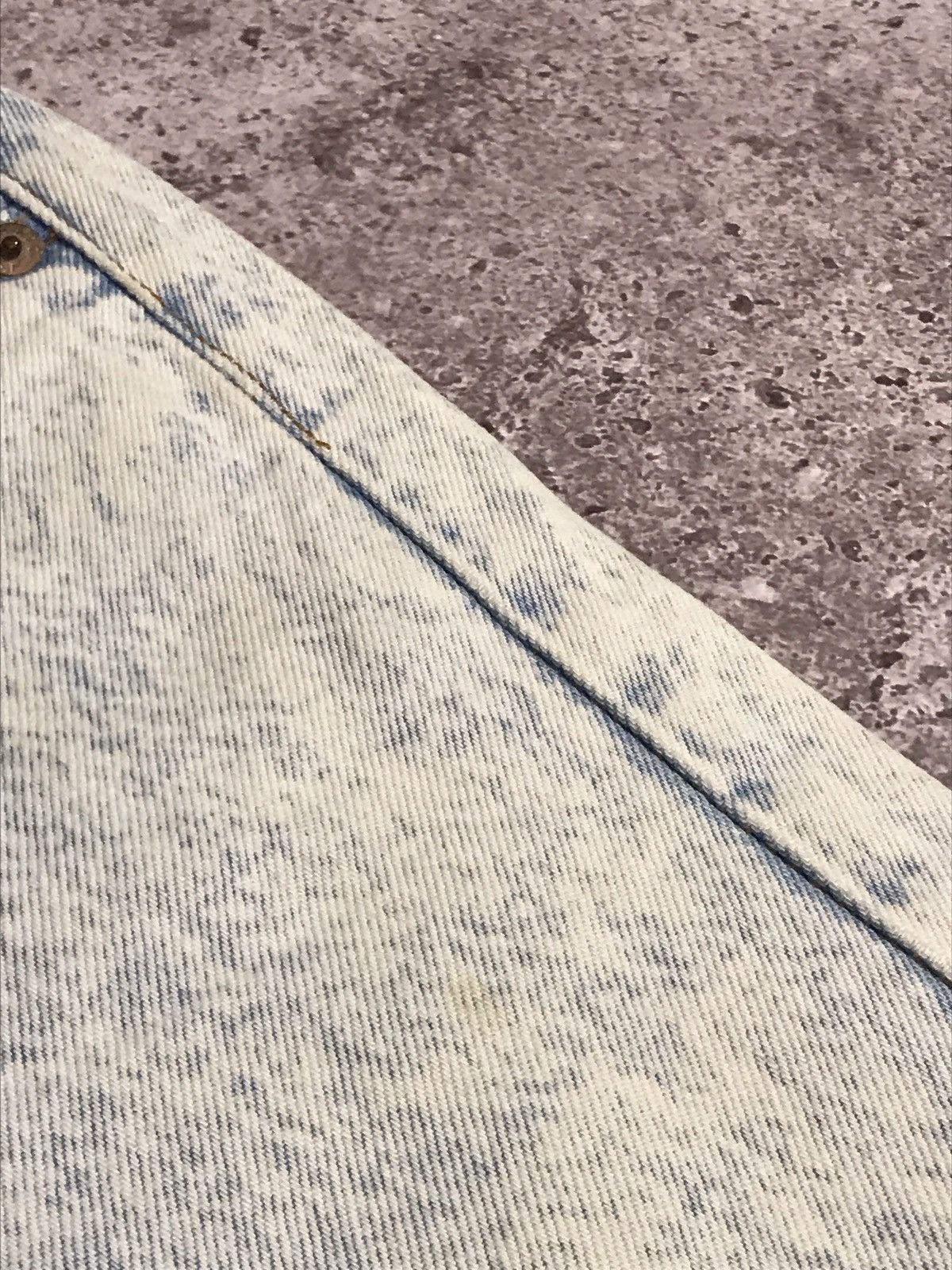 Levi's Vintage 90s Levi’s 501 Denim Jeans Blue/White 29x30 Usa Size US 29 - 15 Thumbnail