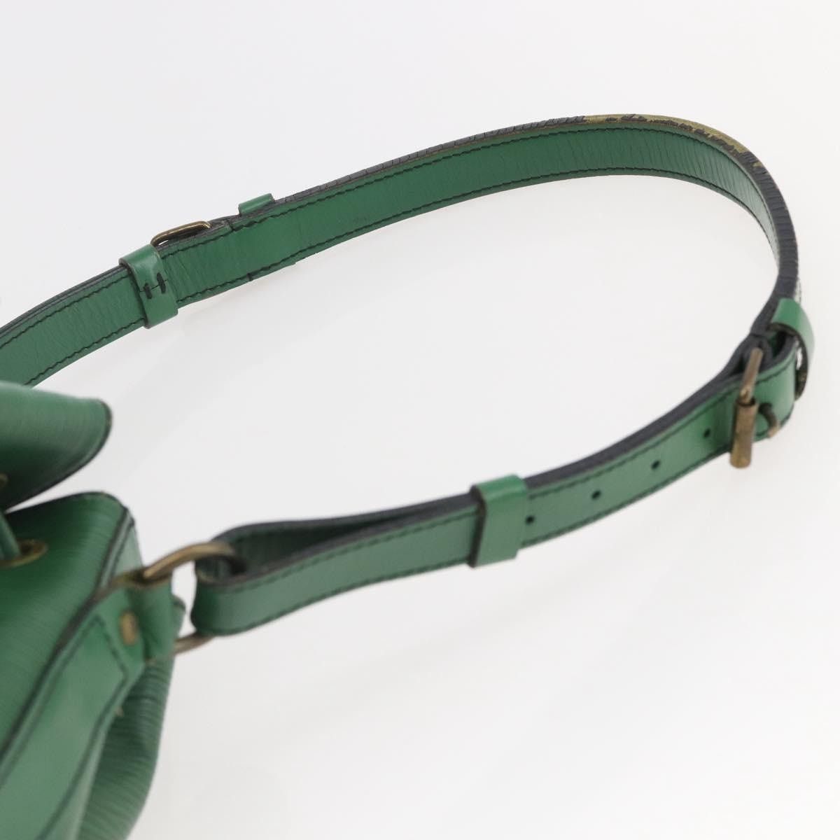 Louis Vuitton LOUIS VUITTON Epi Petit Noe Shoulder Bag Green M44104 Size ONE SIZE - 8 Thumbnail