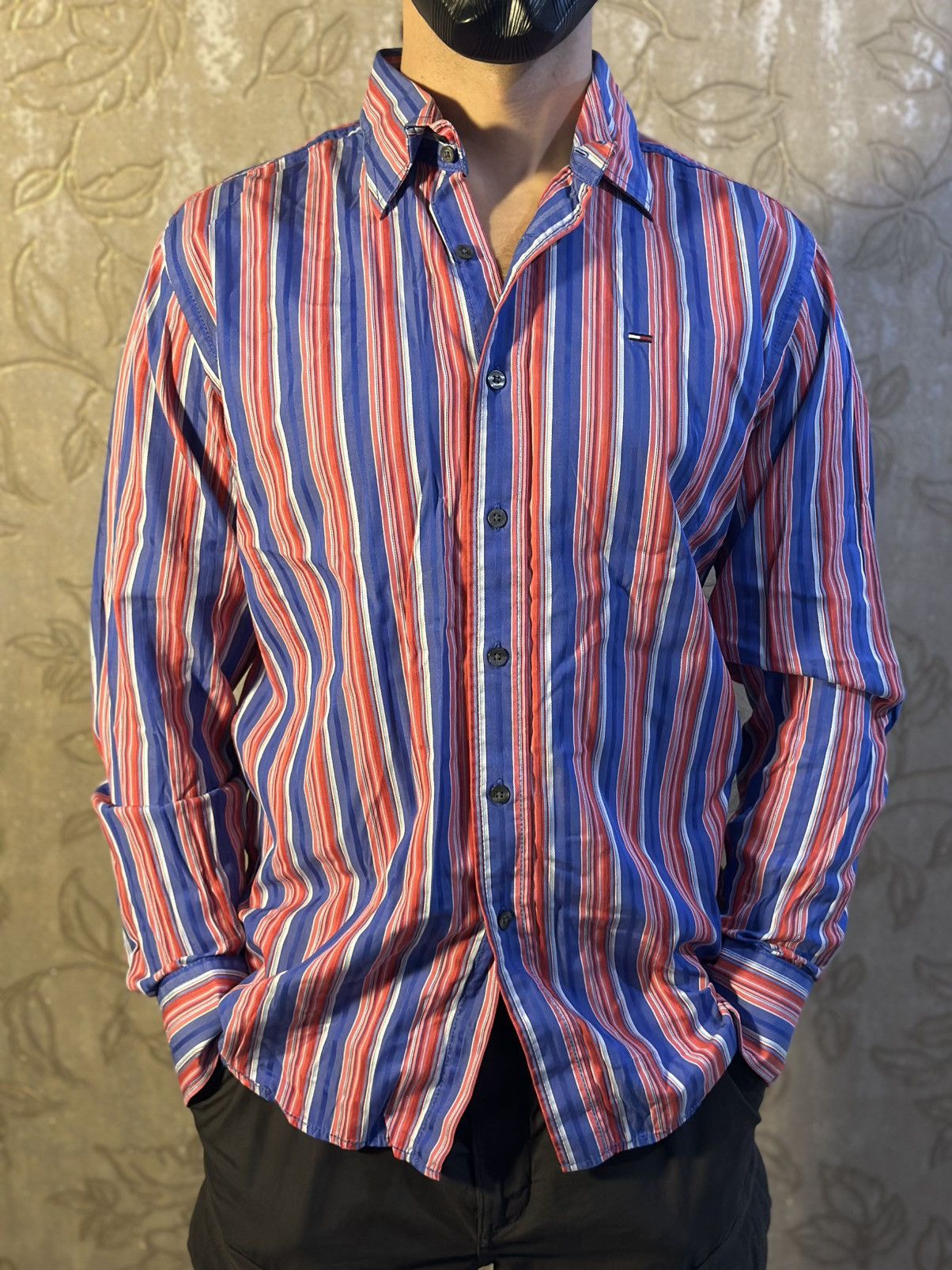 Tommy Hilfiger VINTAGE TOMMY HILFIGER SHIRT BUTTON UP Size US L / EU 52-54 / 3 - 1 Thumbnail