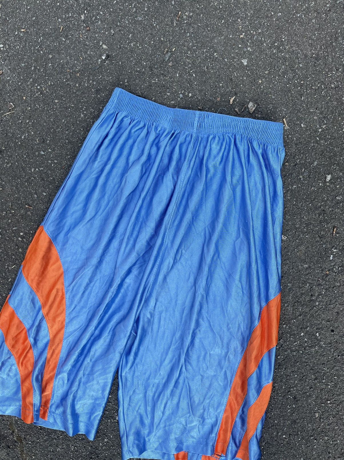 NBA × Vintage 1980’s Houston Rockets NBA vintage basketball shorts rare Size US 33 - 9 Thumbnail