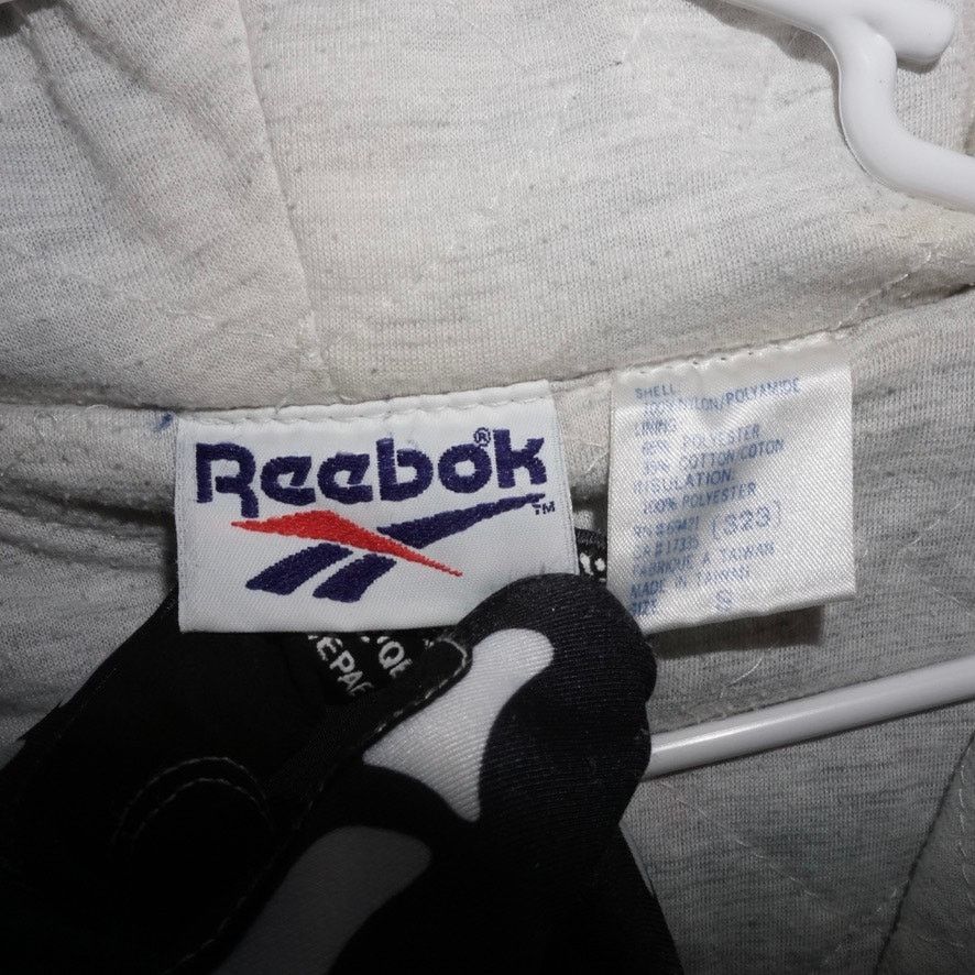 Reebok Small - Vintage Reebok puffer big logo embroider 90s jacket Size US S / EU 44-46 / 1 - 3 Thumbnail