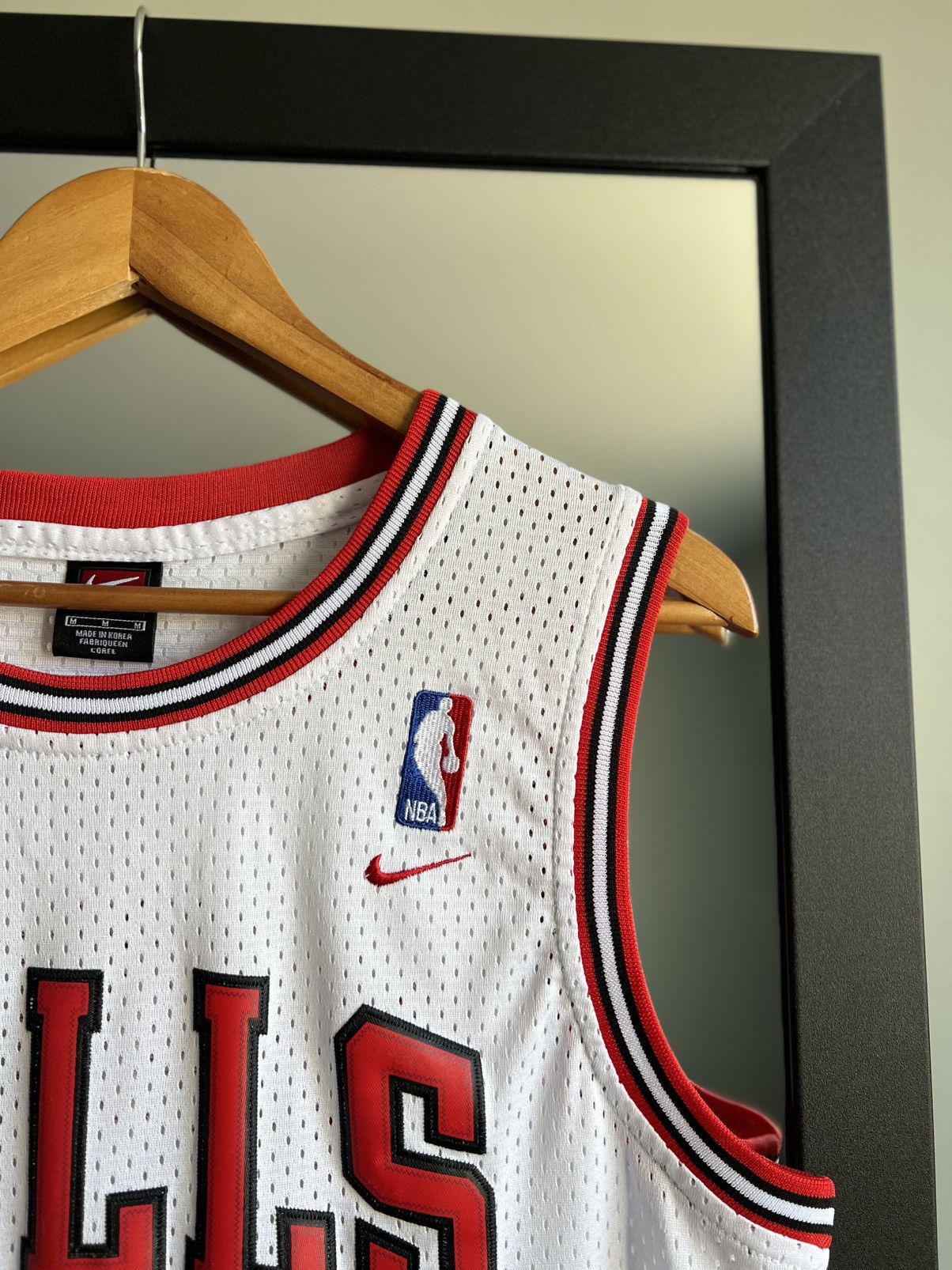 NBA × Nike × Vintage Vintage Nike Jordan 23 Chicago Bulls NBA Jersey 90s Tank Top Size US M / EU 48-50 / 2 - 4 Thumbnail