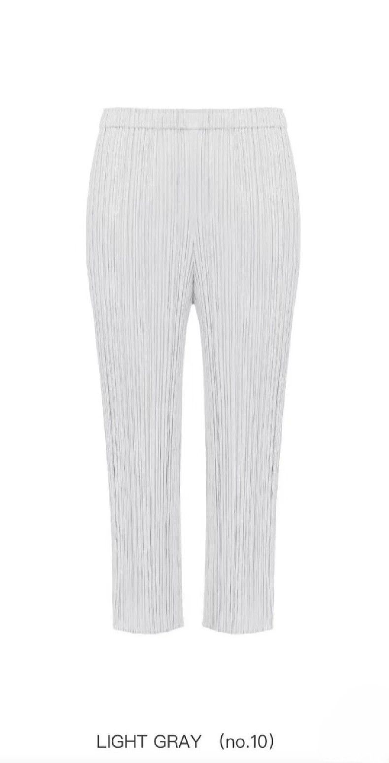 Issey Miyake issey miyake size:2 Light grey pleated pants Size 42" / US 20 - 2 Thumbnail