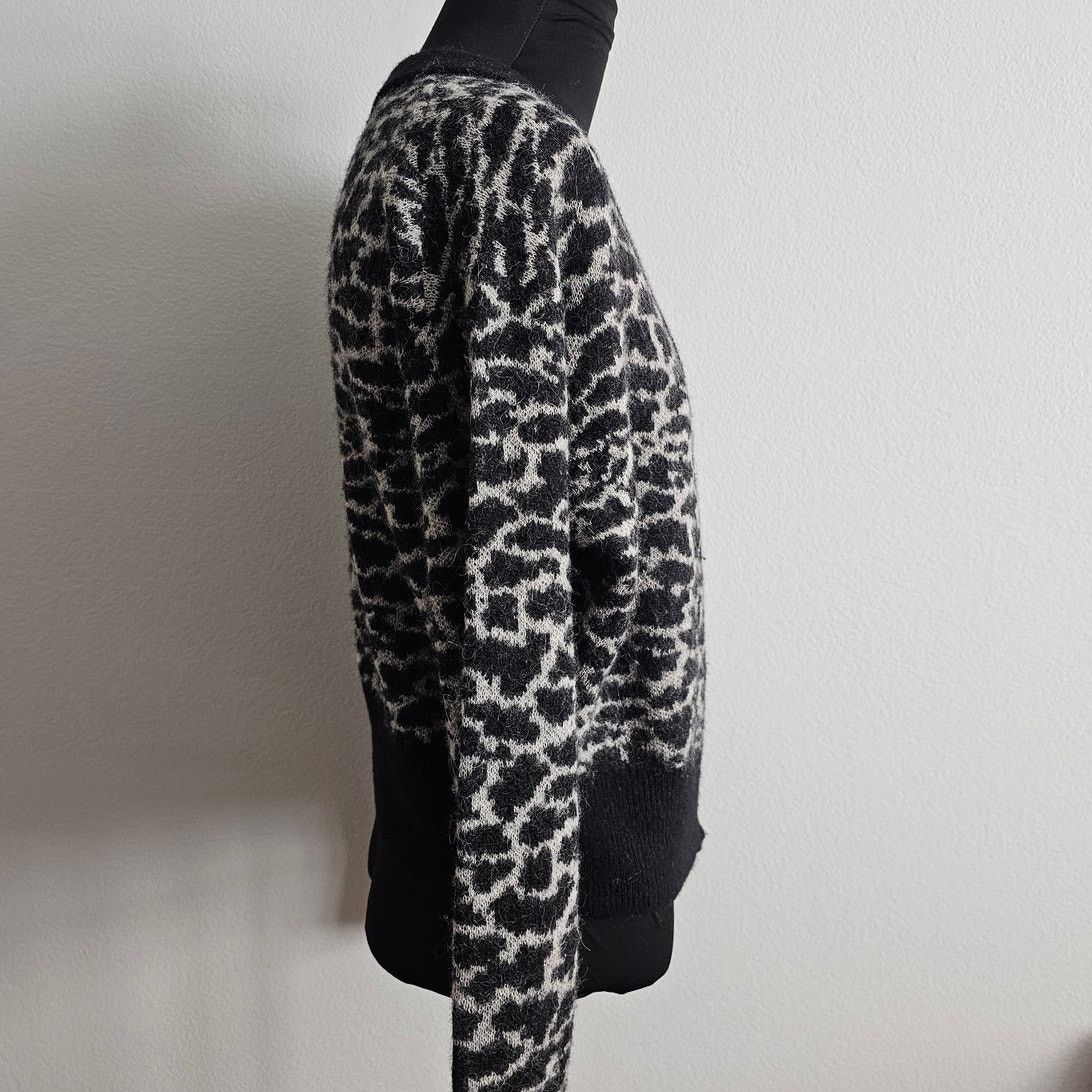 & Other Stories EUC & Other Stories Wool Alpaca Leopard Cardigan Sweater XS Size XS / US 0-2 / IT 36-38 - 2 Thumbnail