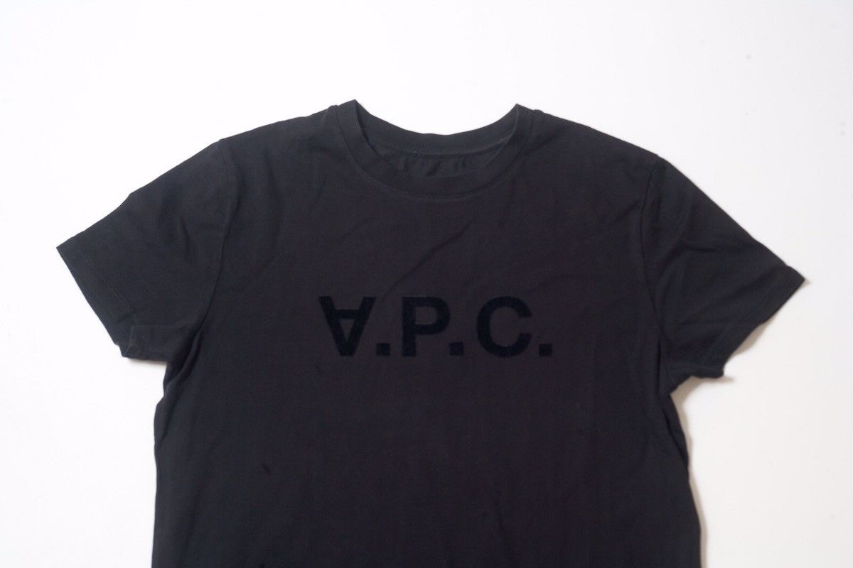 A.P.C. A.P.C. Velvet Logo T-Shirt Size L / US 10 / IT 46 - 2 Thumbnail