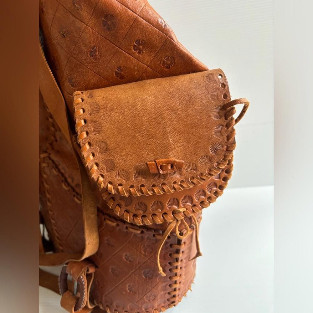 Designer Hand-Tooled Tan Brown Leather Backpack Size ONE SIZE - 3 Thumbnail