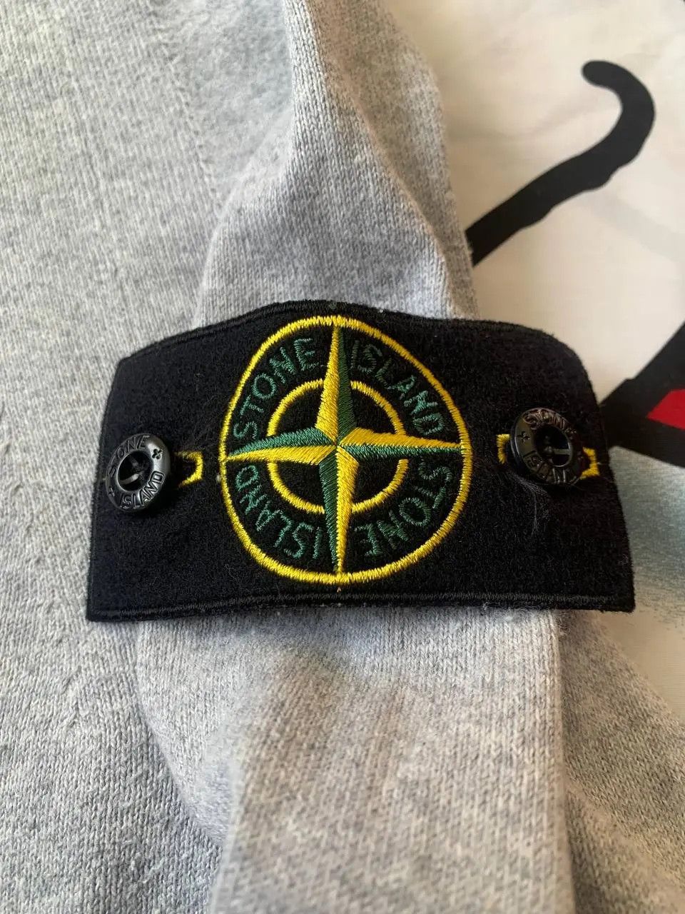 Stone Island Stone Island Classic Crewneck sweater in grey Size M Size US M / EU 48-50 / 2 - 4 Thumbnail