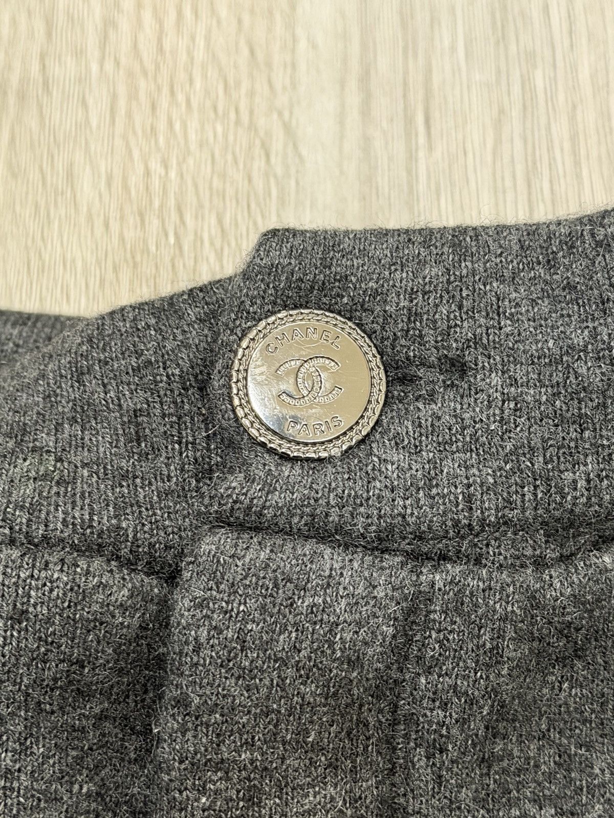 Chanel Chanel Glitter Patch Cashmere Pants Grey Silver Size US 30 / EU 46 - 4 Thumbnail