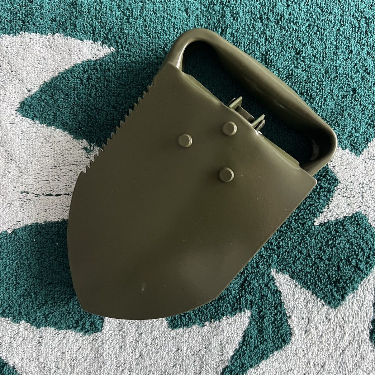 HIDDEN Hidden NY Foldable Shovel Military Green Size ONE SIZE - 9 Thumbnail
