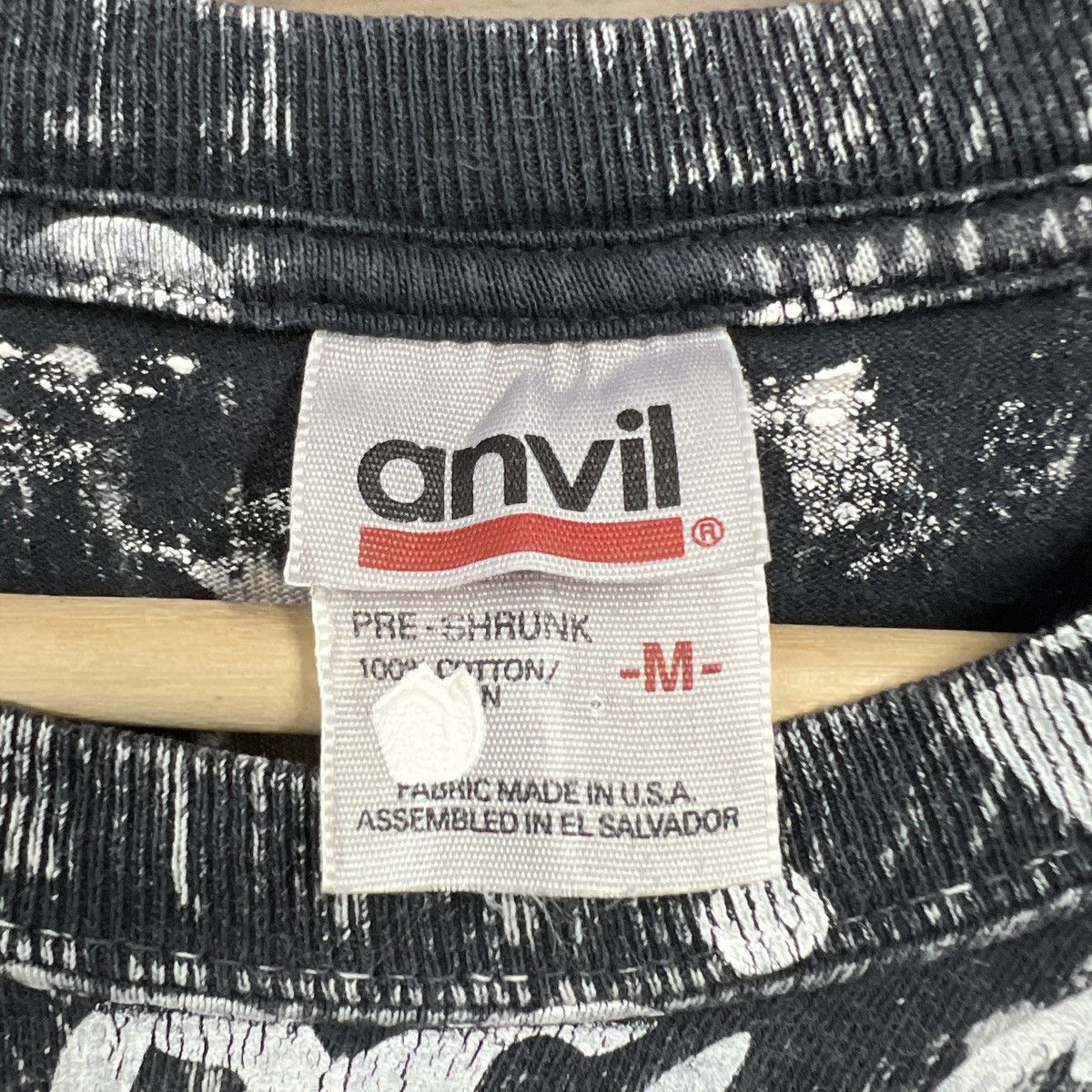 Vintage VTG WHITE PAINT TEXT TEE Size US M / EU 48-50 / 2 - 4 Thumbnail