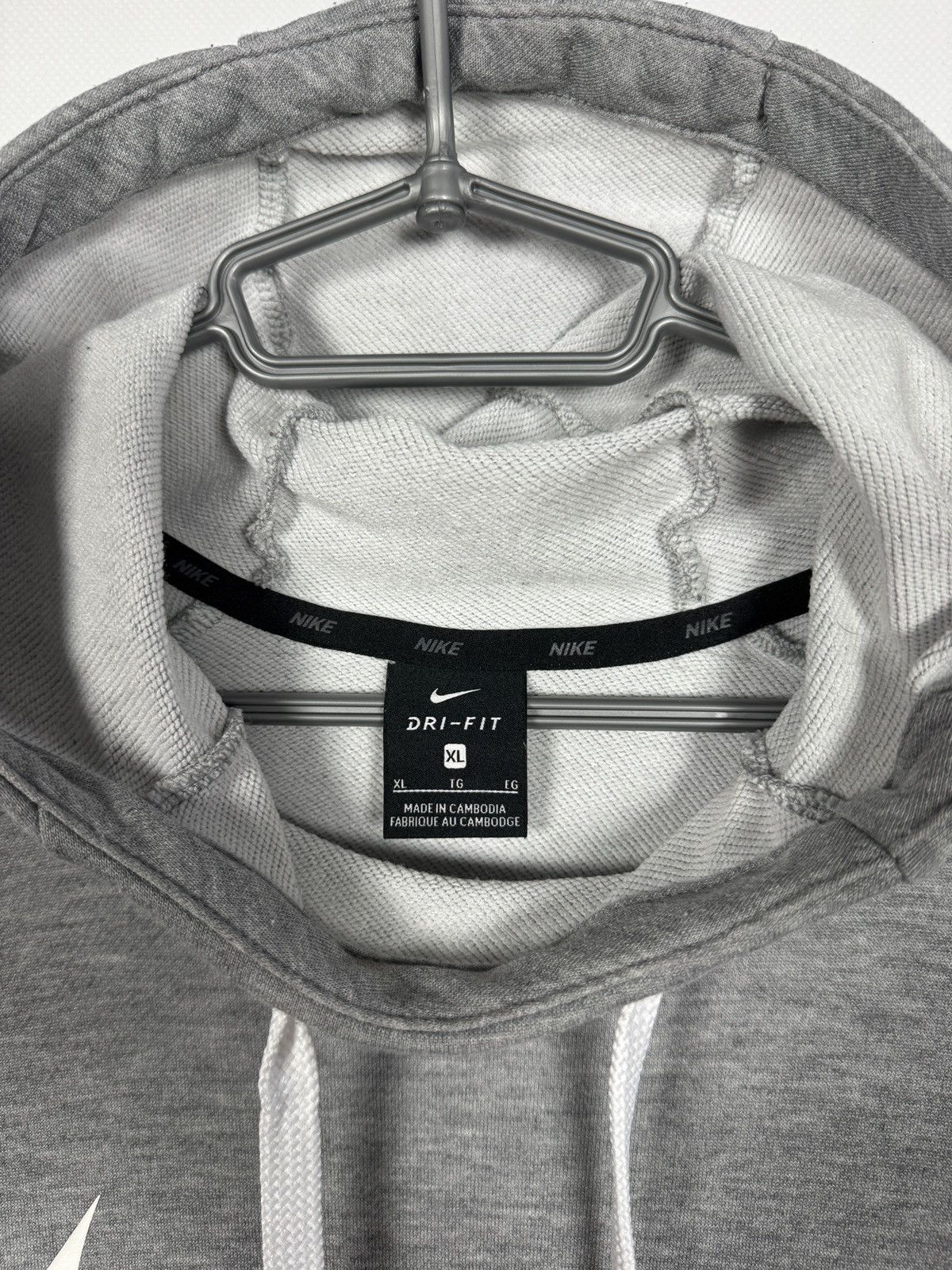 Nike Men’s Nike Swoosh Training Dry-Fit Hoodie Gray Big Logo XL Size US XL / EU 56 / 4 - 8 Thumbnail