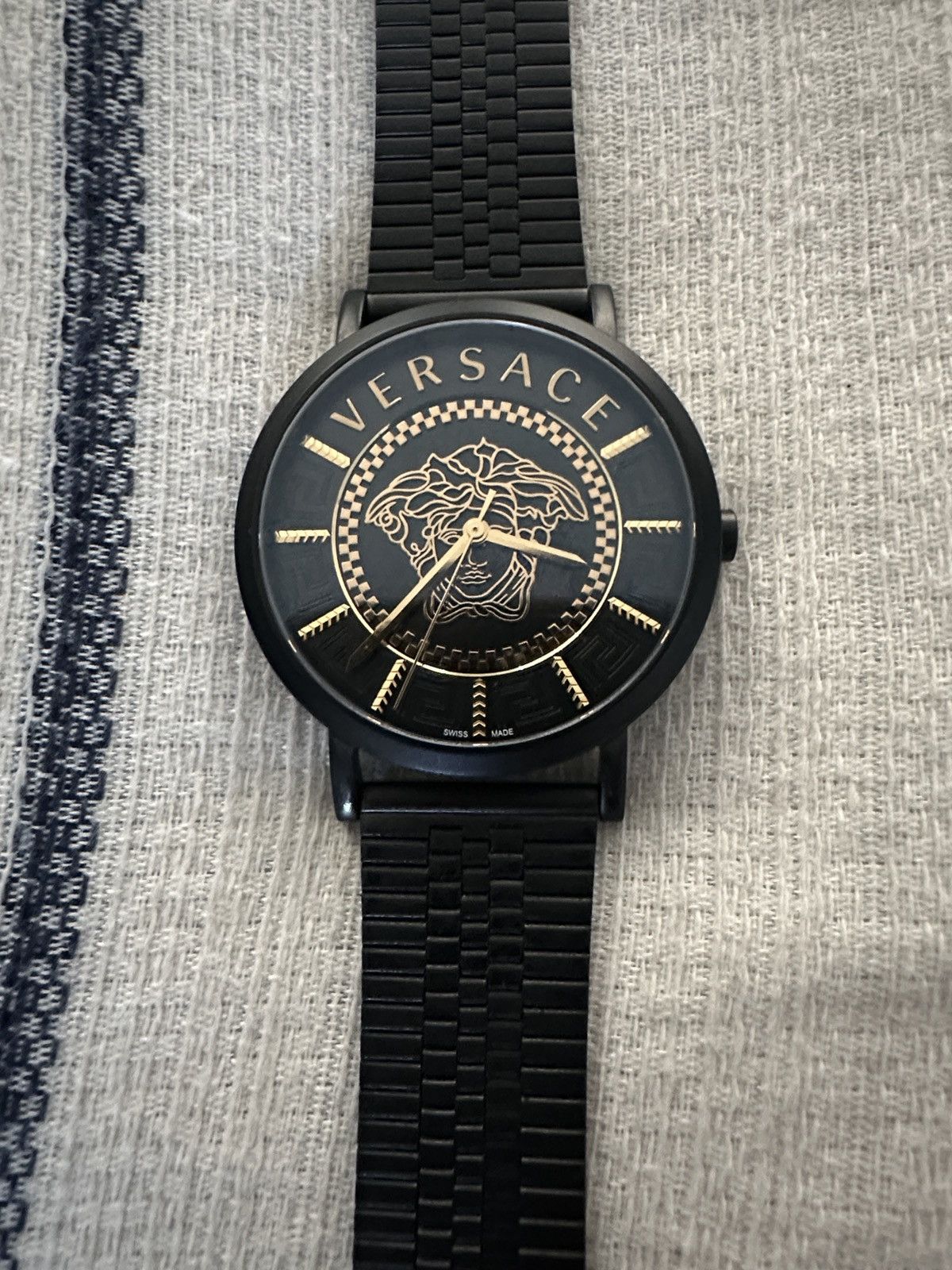 Versace Men's watch Versace V-Essential VEJ400621 Size ONE SIZE - 1 Thumbnail