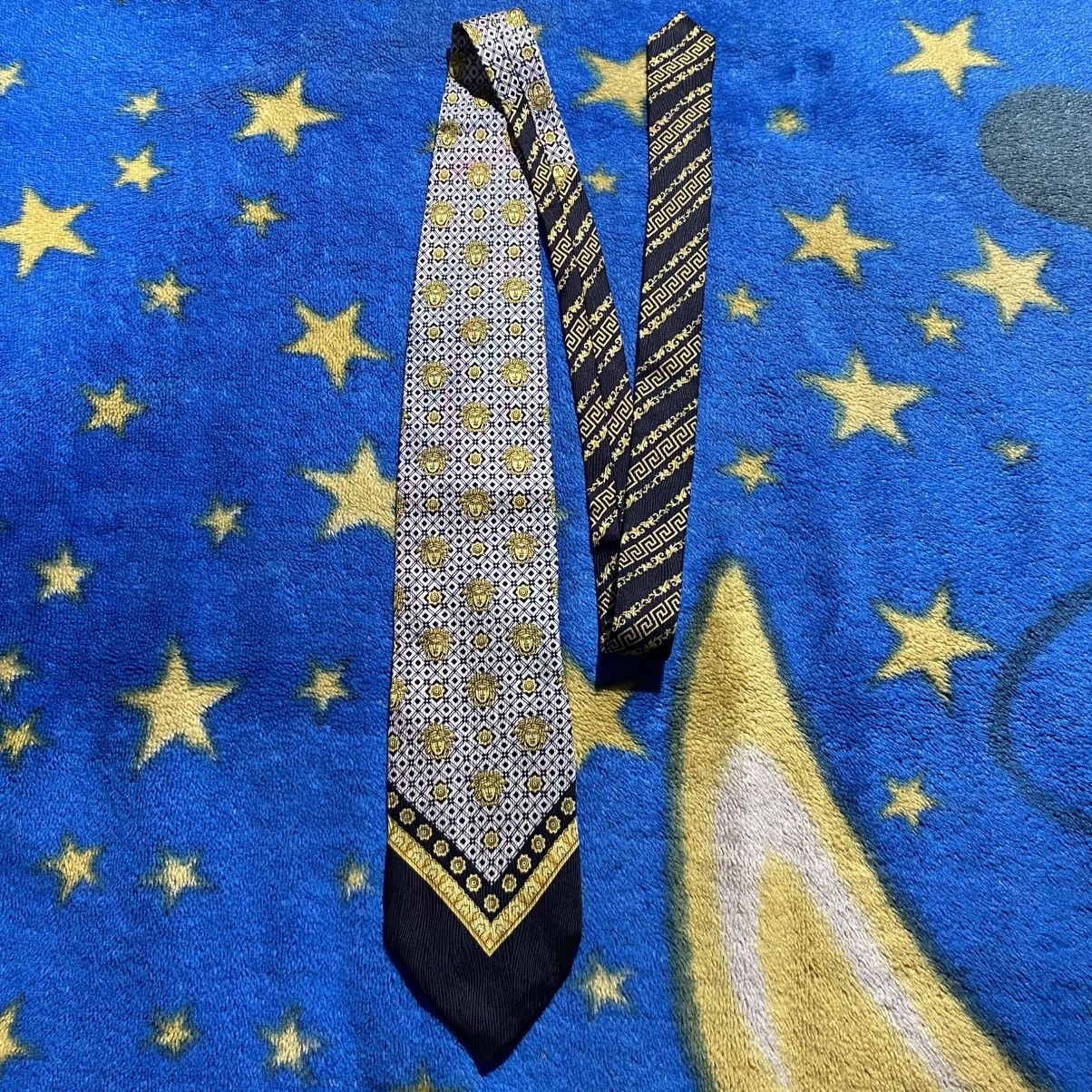 Versace 90’s Versace Medusa Ties Size ONE SIZE - 3 Thumbnail