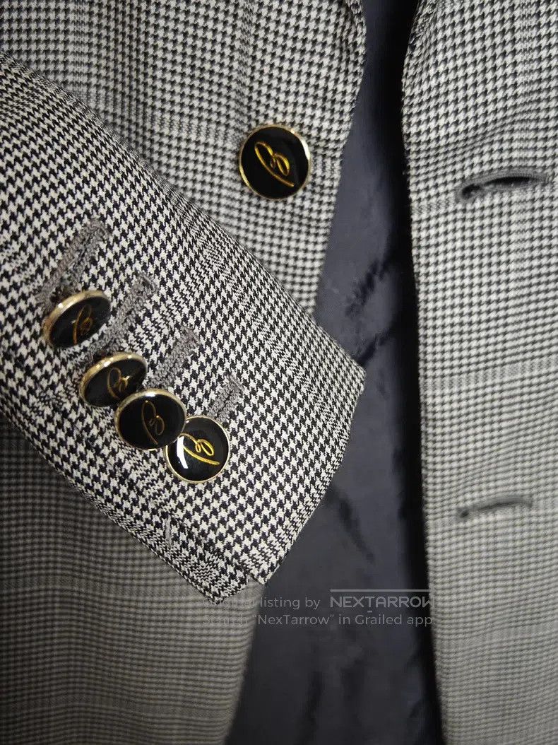 Brioni Brioni Small cashmere and foot silk blend, gold button lux Size US XXL / EU 58 / 5 - 5 Thumbnail