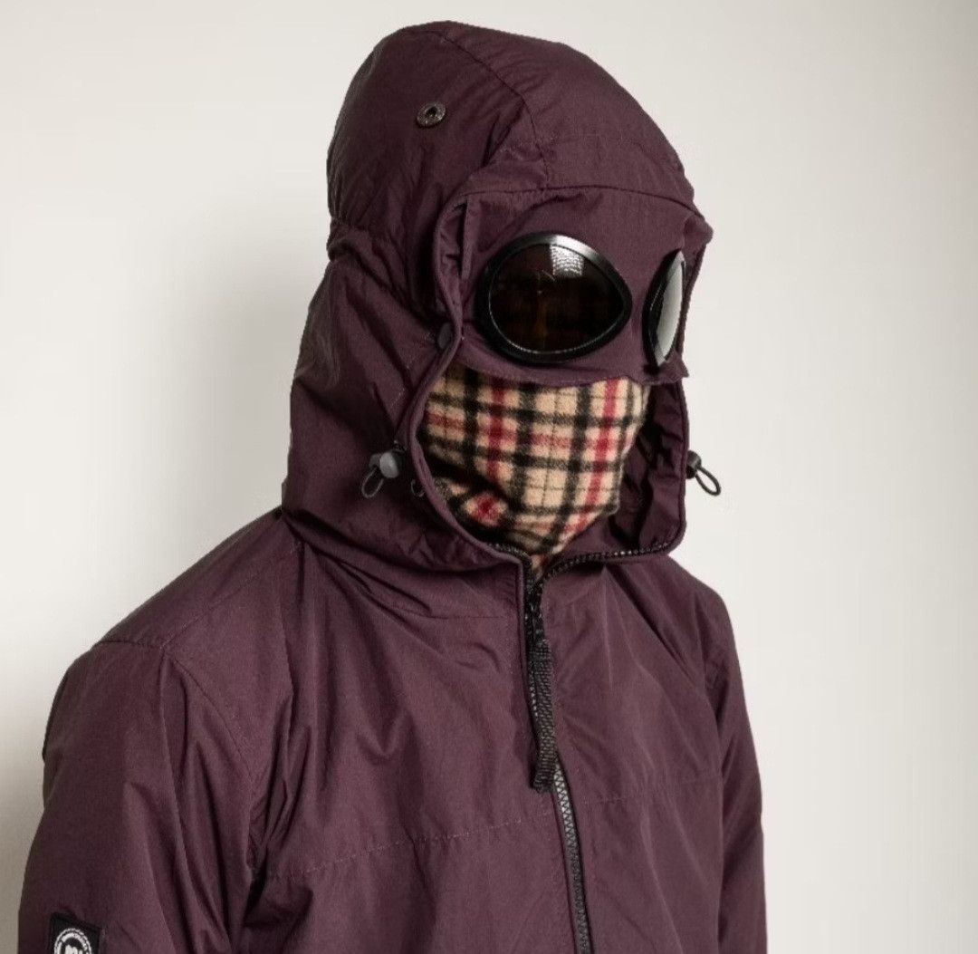 Japanese Brand 💥Casual maroon lens hoodie jacket Size US M / EU 48-50 / 2 - 4 Thumbnail