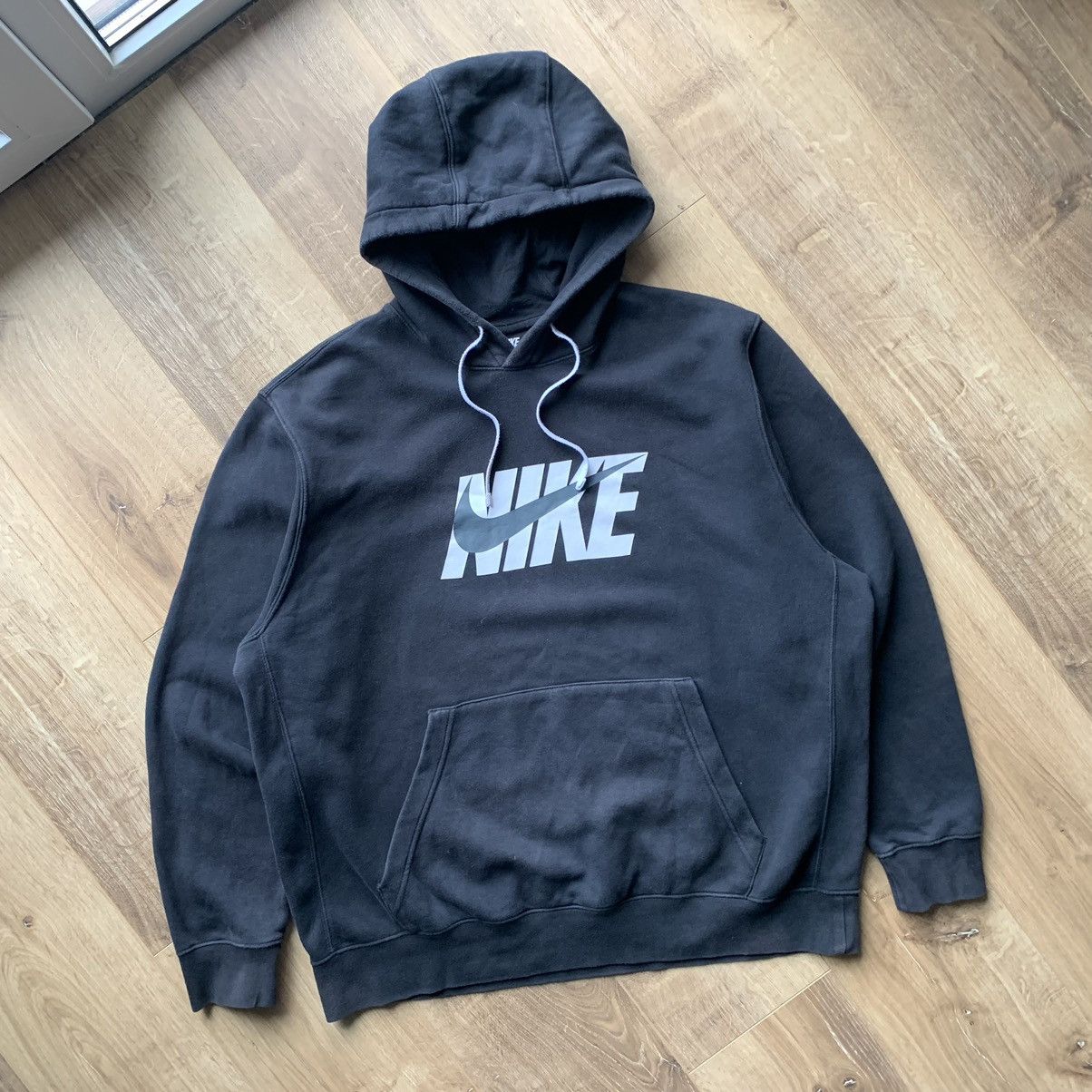 Nike Vintage Nike Big Swoosh Logo Hoodie Size US XL / EU 56 / 4 - 2 Thumbnail