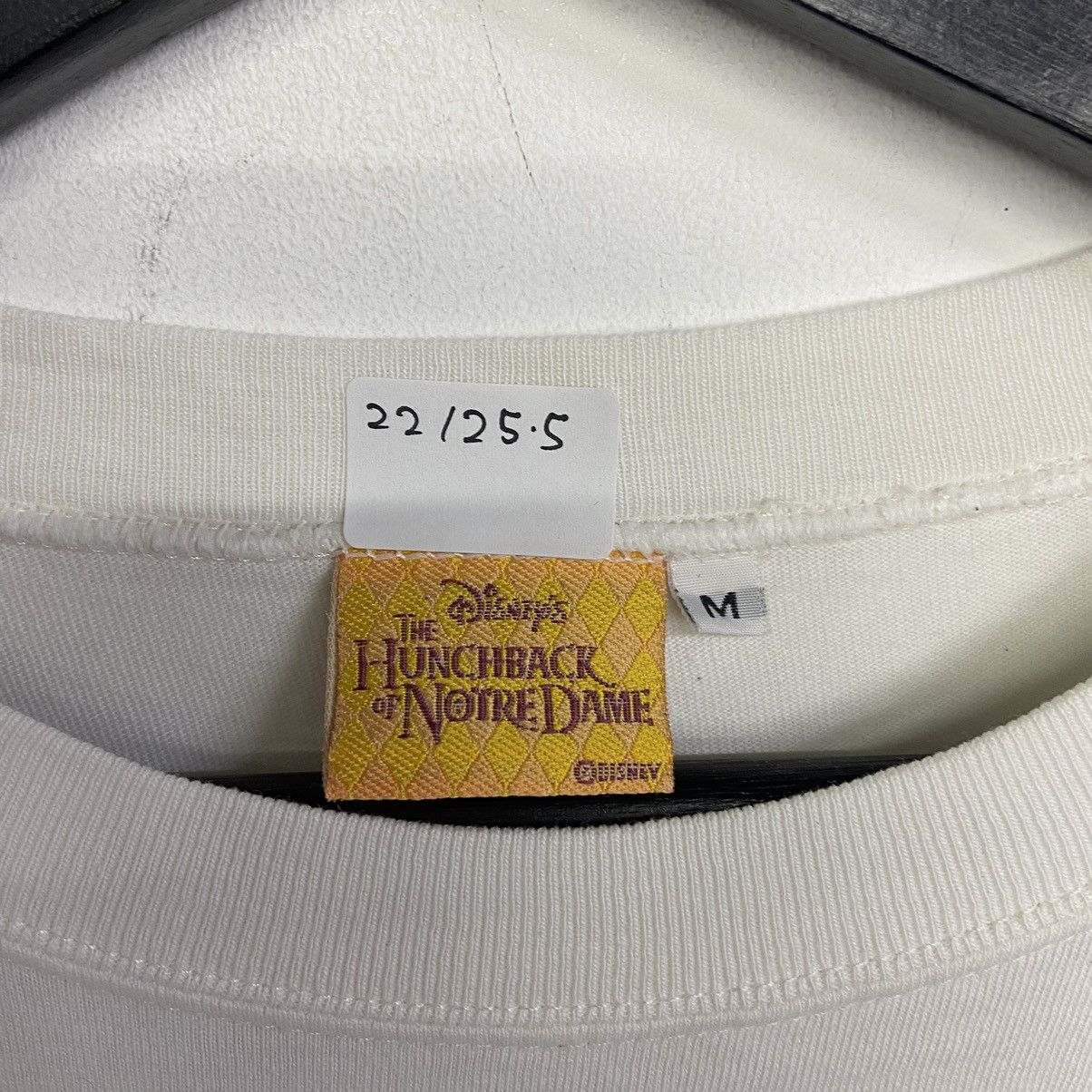 Cartoon Network × Disney × Vintage Vintage Disney The Hunchback of Notre Dame T-shirt Size US M / EU 48-50 / 2 - 5 Thumbnail