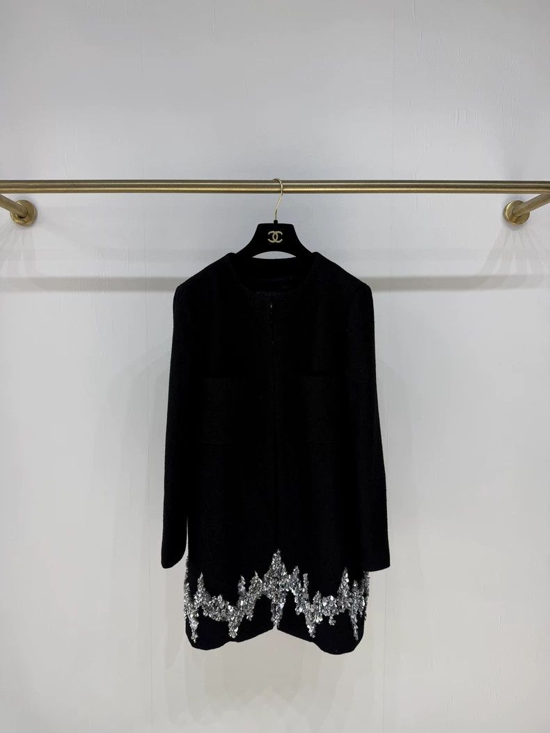 Chanel Chanel 22A Black Silver Sequin Coat - dmc Size M / US 6-8 / IT 42-44 - 1 Thumbnail