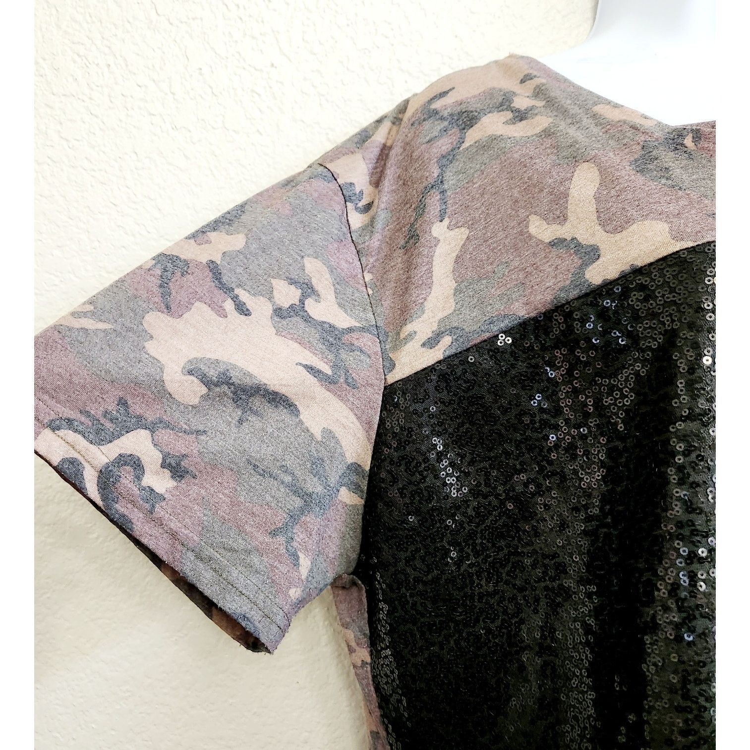 Other Southern Grace Brown Black Camo Striped Sequin Top 2XL Plus Size XXL / US 16-18 / IT 52-54 - 2 Thumbnail