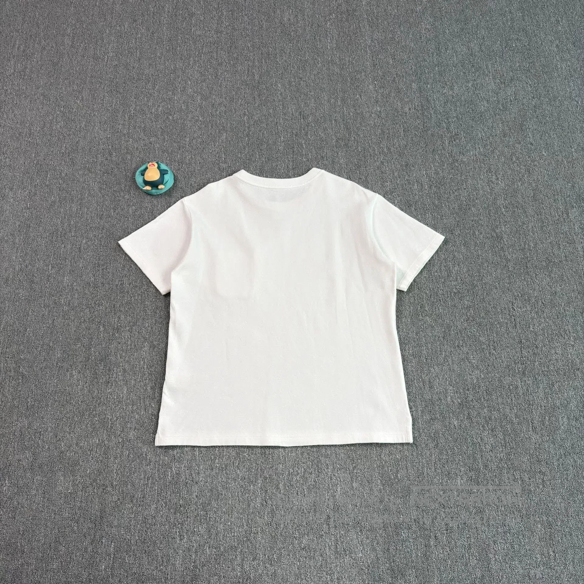 Louis Vuitton LV Dark Pattern Pocket White Short-Sleeve. Size US L / EU 52-54 / 3 - 2 Thumbnail