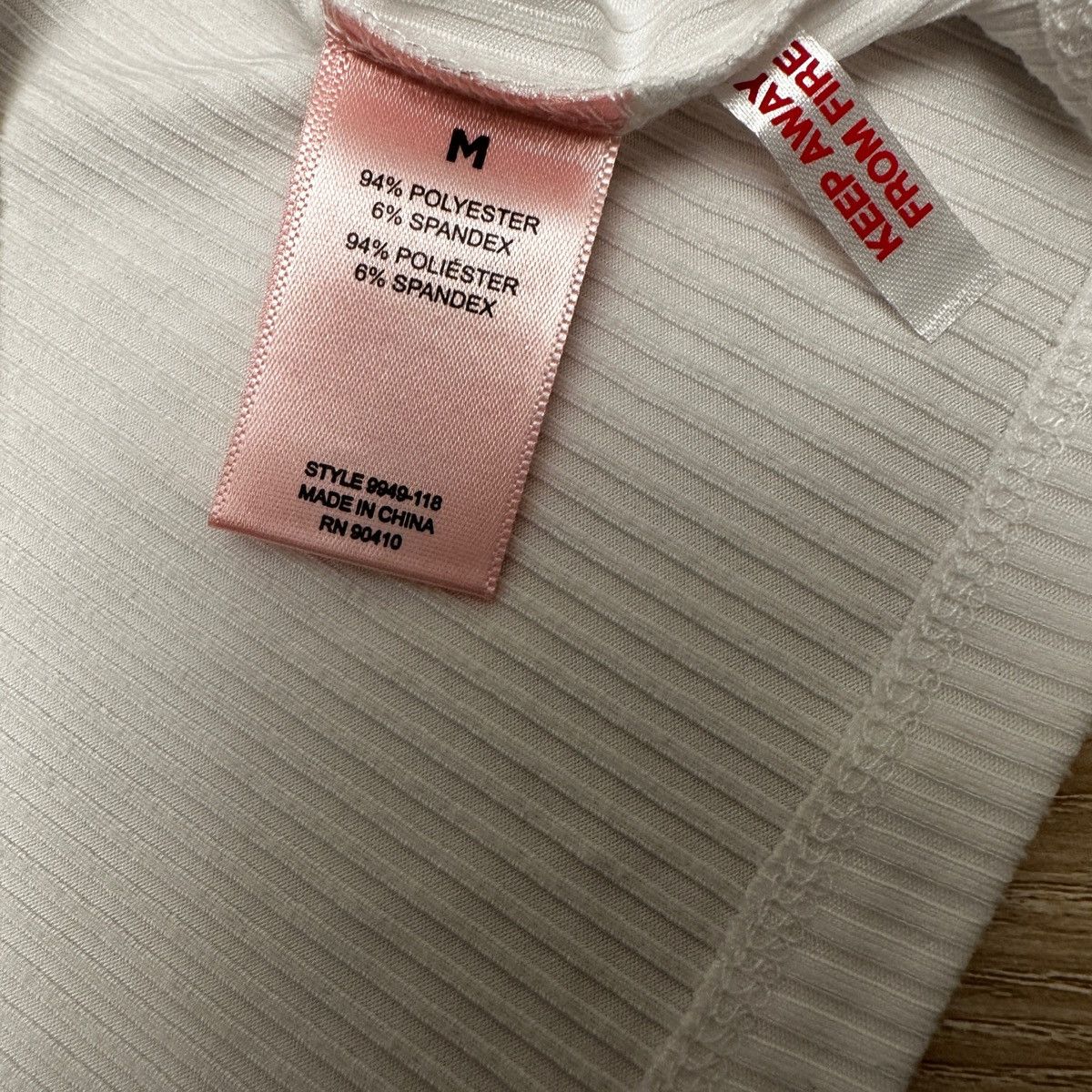 Juicy Couture Juicy Couture 3-Piece Pajama Set White Ribbed Tank Size M Size 28" / US 6 / IT 42 - 10 Thumbnail